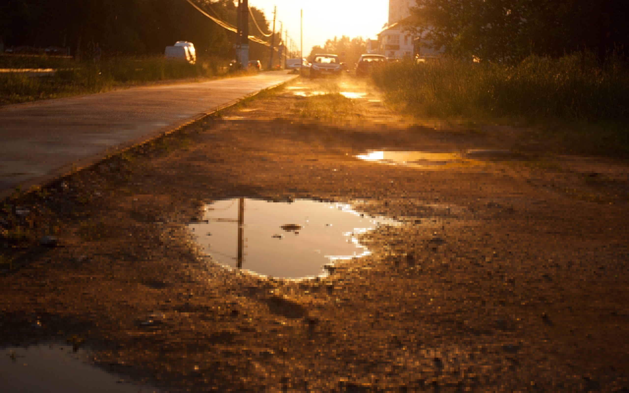 puddle, Sidewalk, Water, Reflection, Sunlight, Sunset, Urban, Bokeh Wallpaper HD / Desktop and Mobile Background