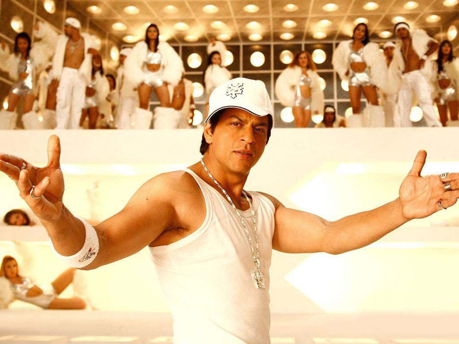 Shahrukh Khan Form Kuch Kuch Hota Hai. HD Bollywood Actors Wallpaper for Mobile and Desktop