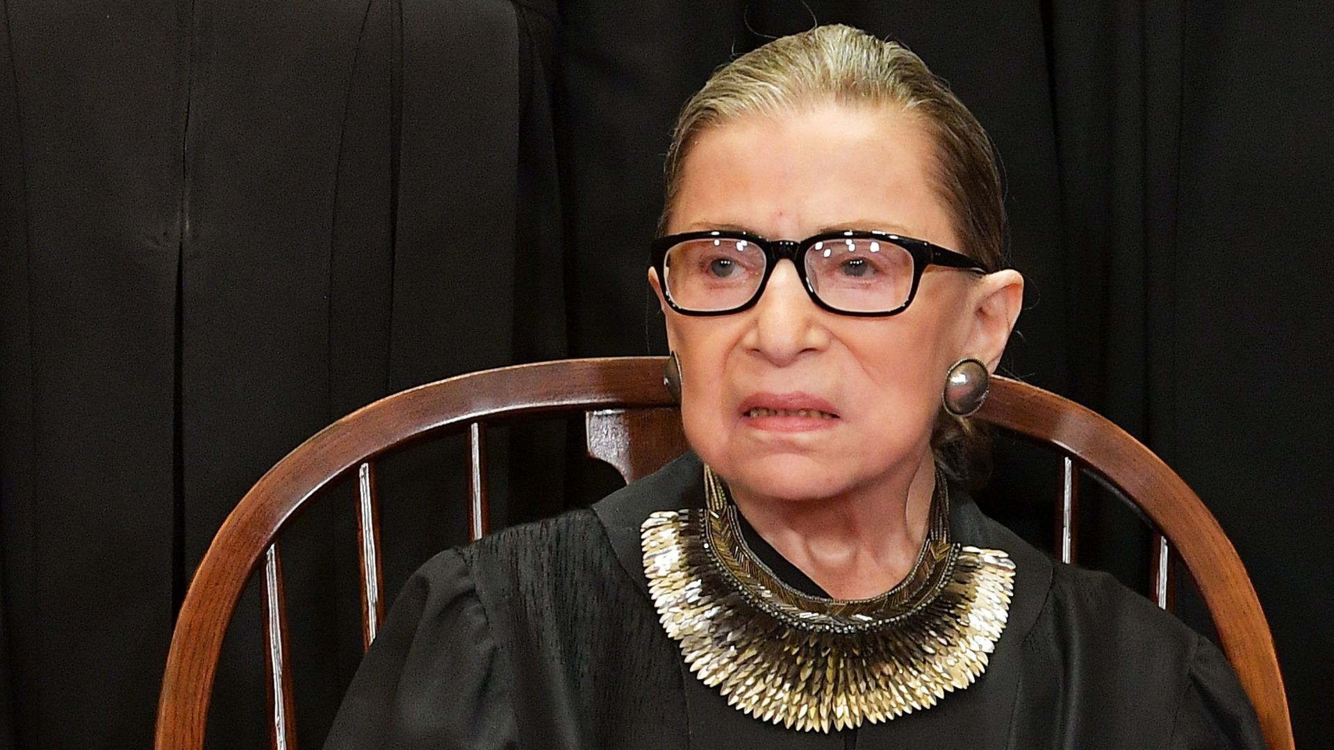 Ruth Bader Ginsburg finishes 3 weeks of radiation therapy
