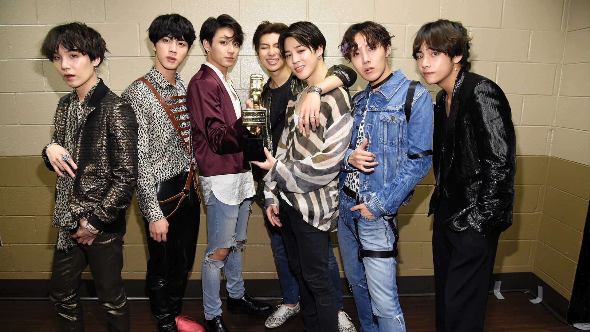 BTS' 'Love Yourself: Tear' Becomes Boy Band's First No. 1 Album in the U.S