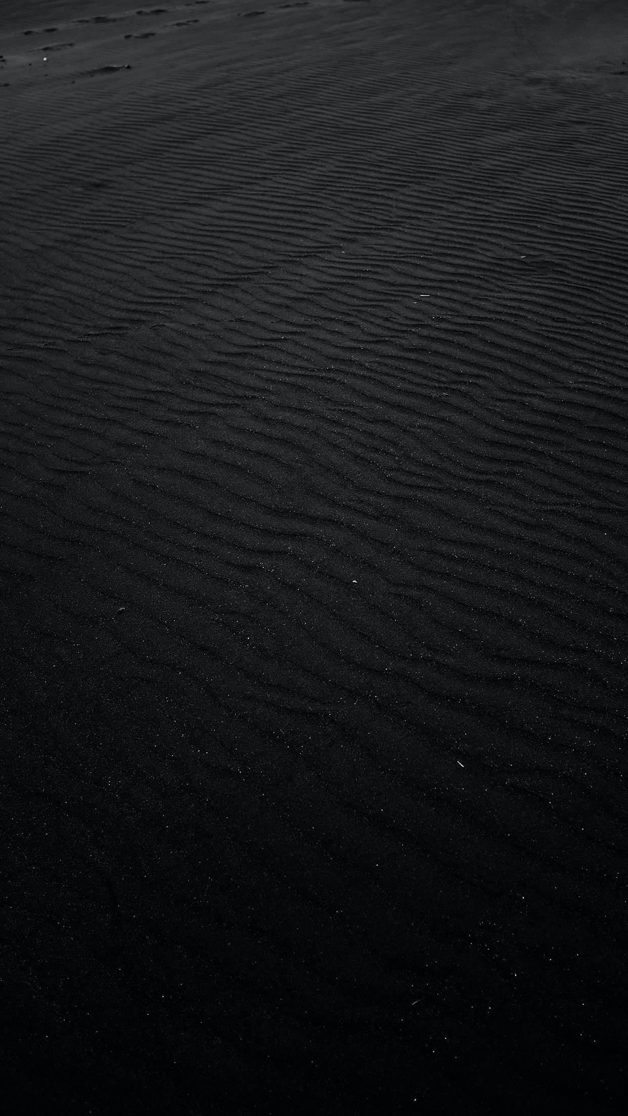 Black sand. iPhone X Wallpaper X Wallpaper HD