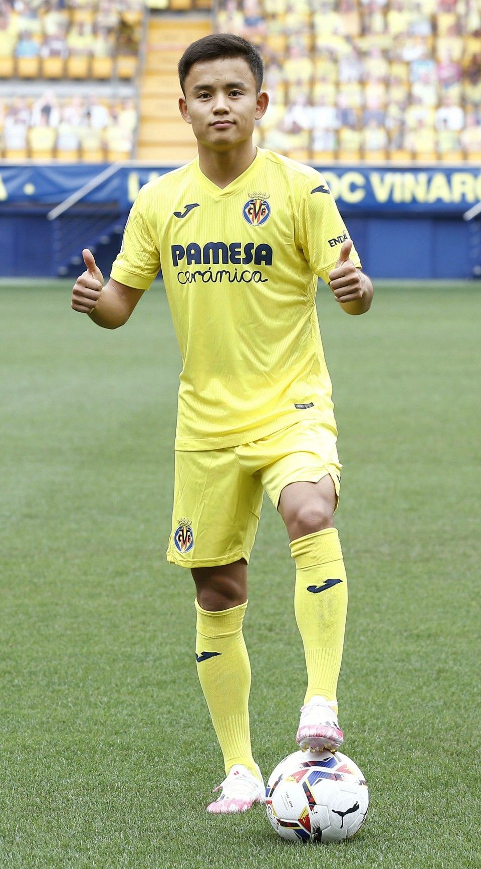 ᐉ Football: Takefusa Kubo Aims To Be Part Of Villareal's Domestic, European Success ᐉ Leo Messi Birthday