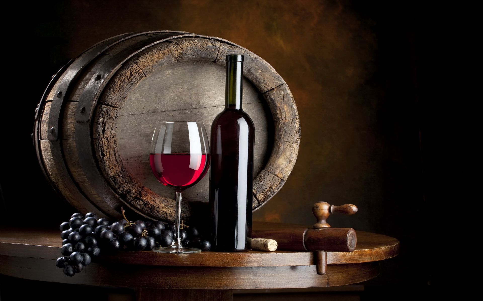 Red Wine And Small Wine Barrel Wallpaperx1200