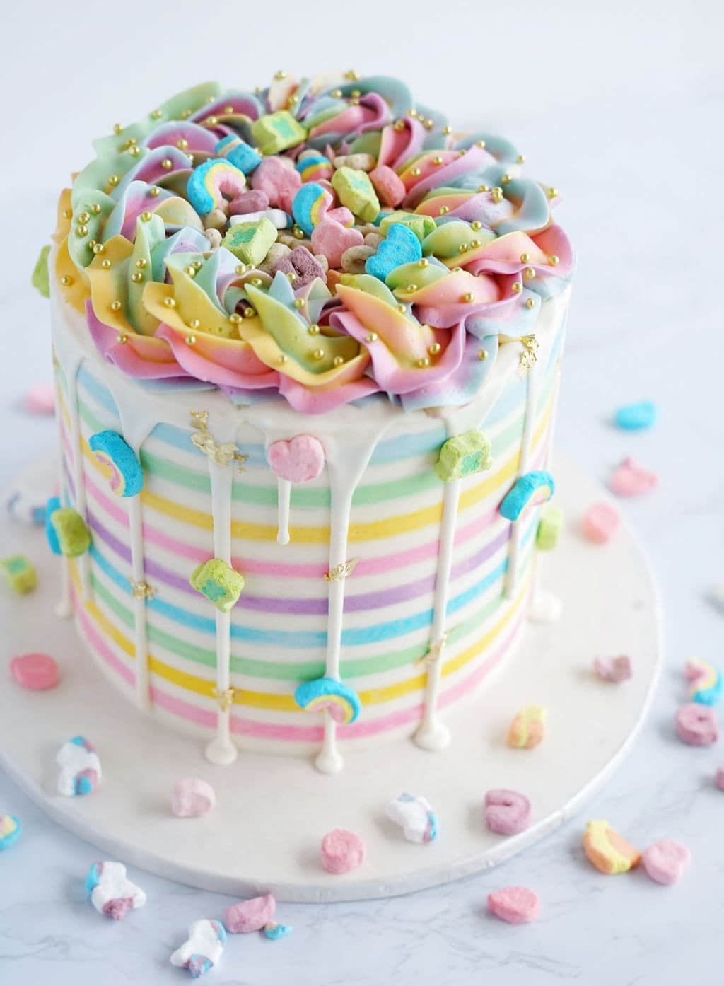 Rainbow Cake. Best St. Patrick's Cake. Recipe. Cake, Party cakes, Charms cake