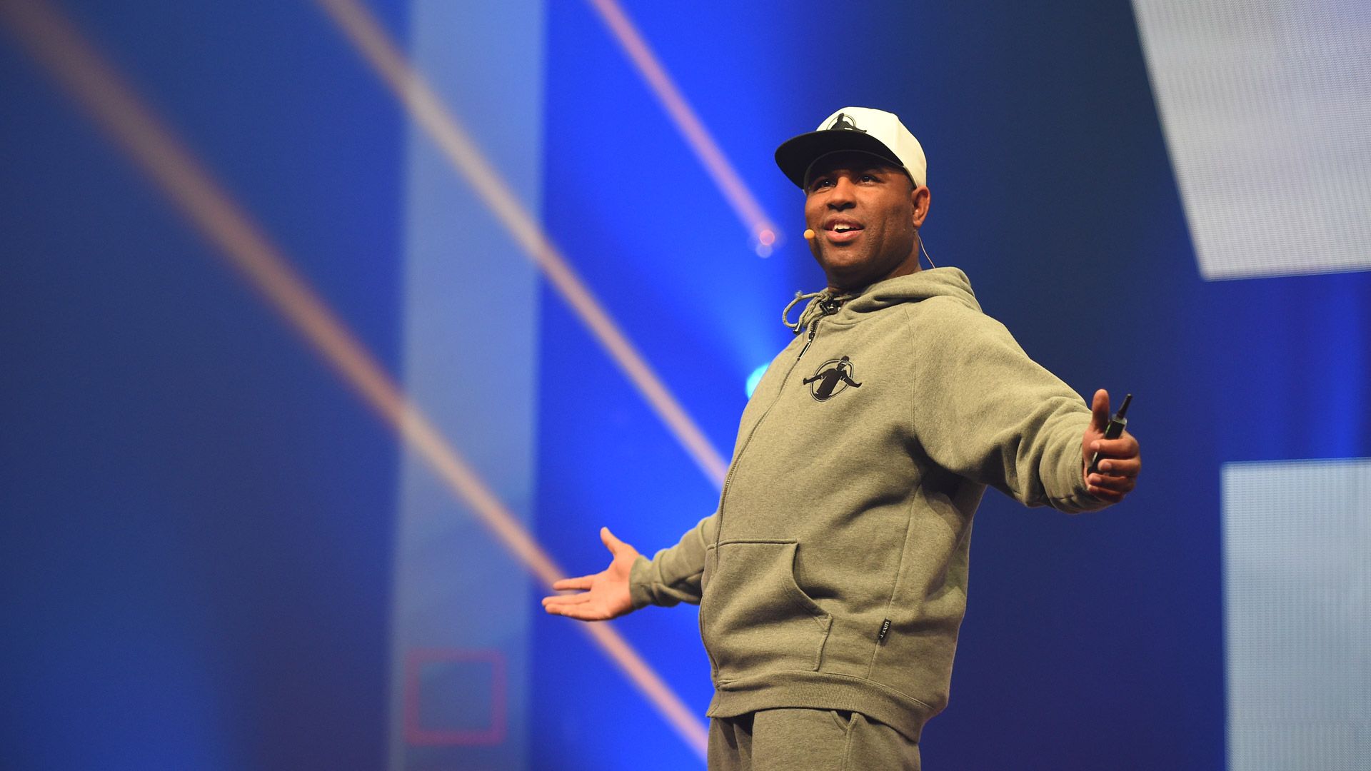 Youtube Sensation Eric Thomas Comes to the UK