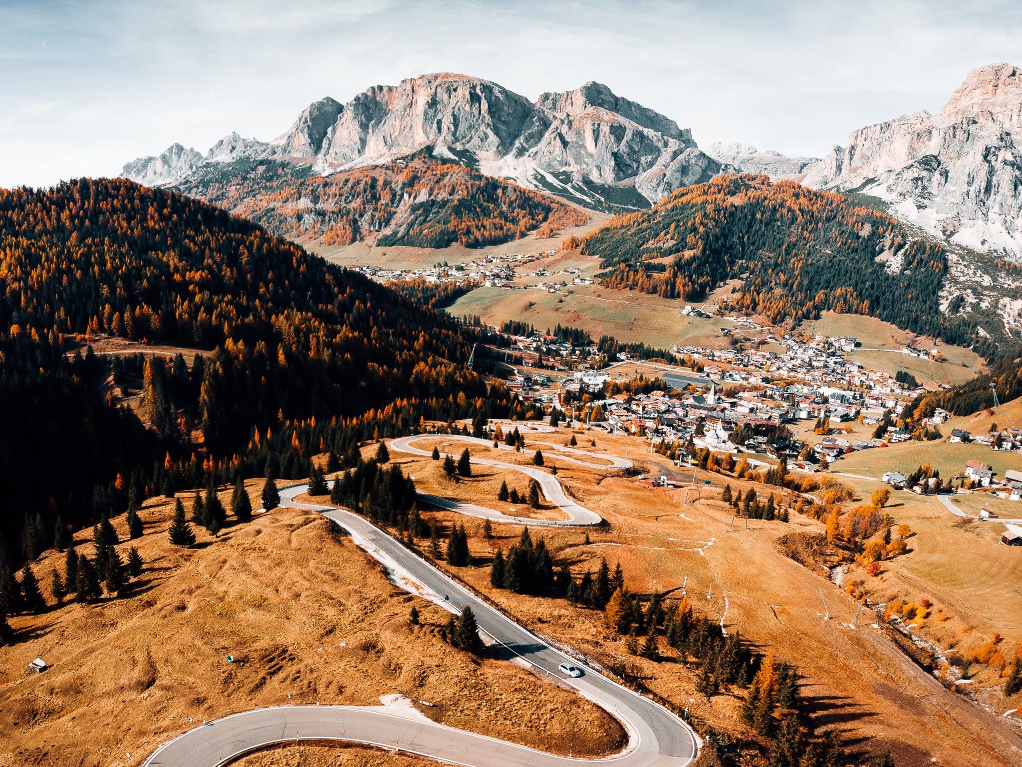 Autumn 4K Wallpaper, Mountains, Landscape, Road, Aerial view, Forest, Italy, Nature