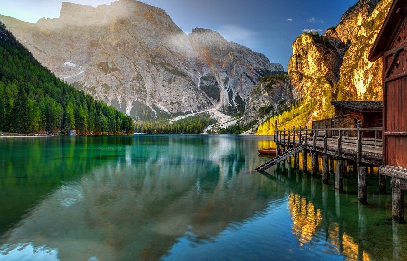 nature, Photography, Landscape, Lake, Morning, Sunlight, Mountains, Forest, Fall, Green, Water, Dock, Reflection, Italy Wallpaper HD / Desktop and Mobile Background