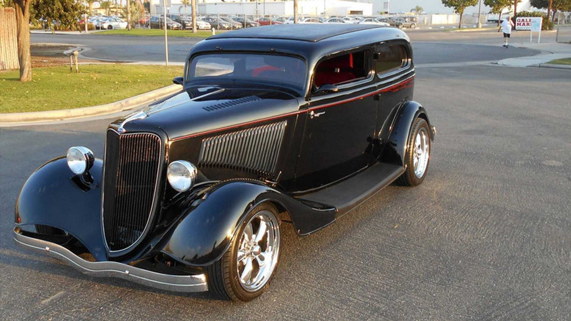 46 Ford Coupe Street Rod