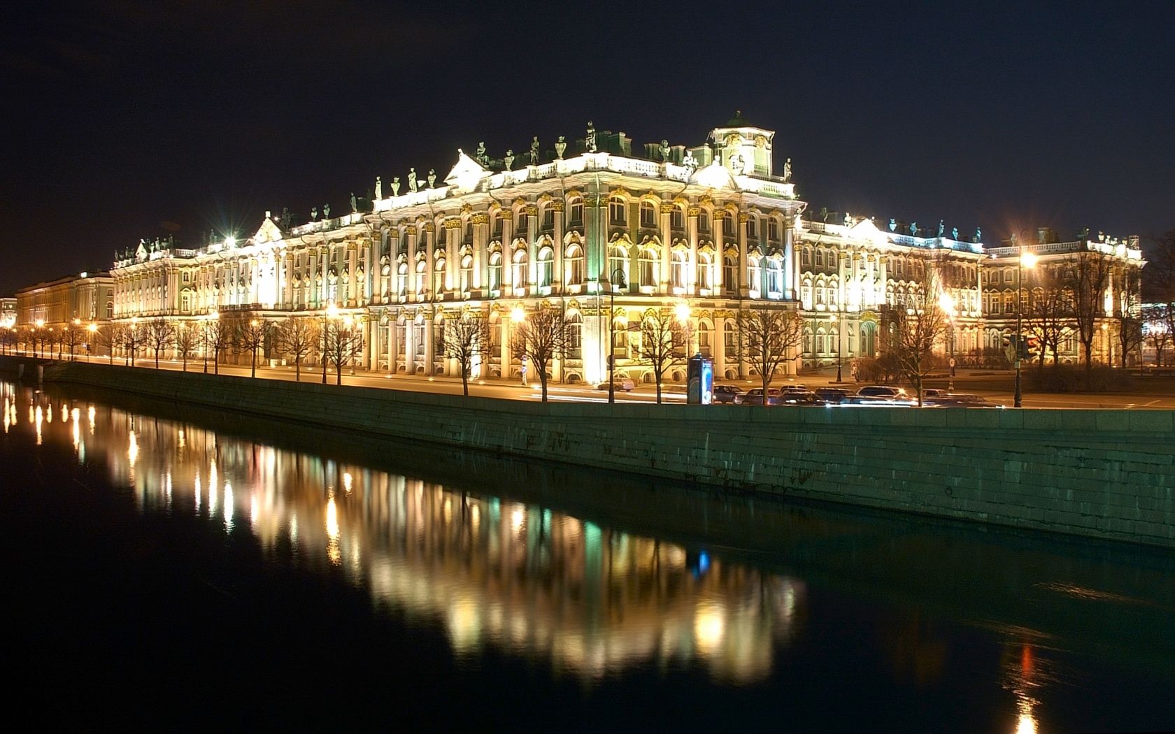 Hermitage 4K wallpaper for your desktop or mobile screen free and easy to download