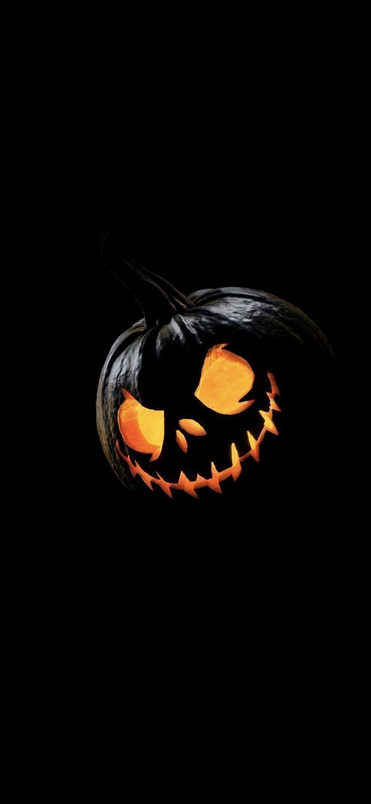halloween #horror #spooky #fall #scary #october #autumn #horrormovies #pumpkin #halloweencostum. Halloween wallpaper, Scary wallpaper, Halloween wallpaper iphone