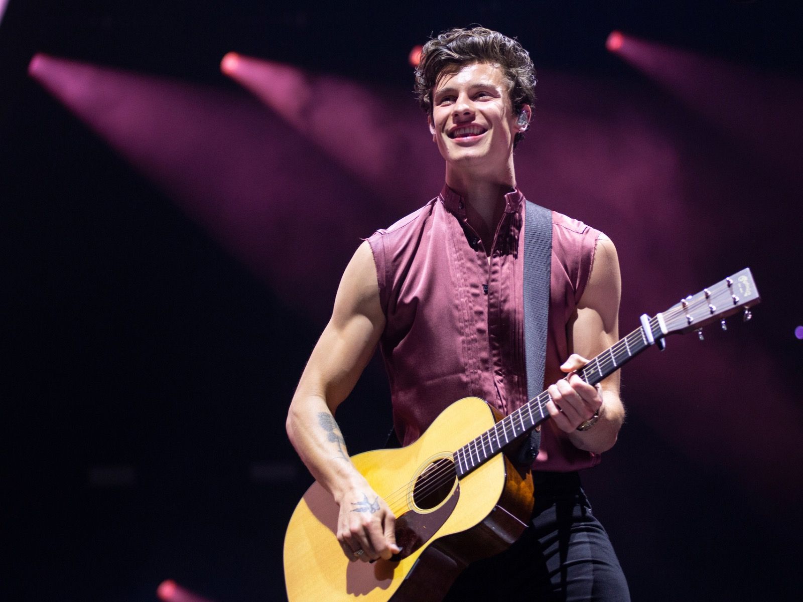 reasons why you shouldn't have missed Shawn Mendes' concert at Fiserv Forum