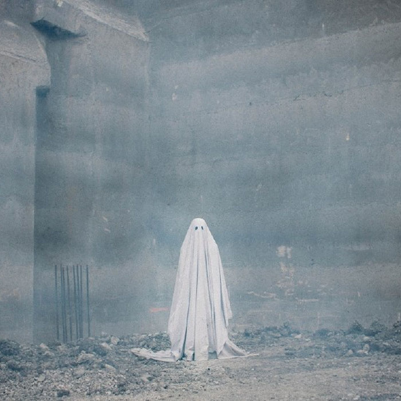 A Ghost Story has it all: romance, metaphysics, and Rooney Mara eating pie for five minutes