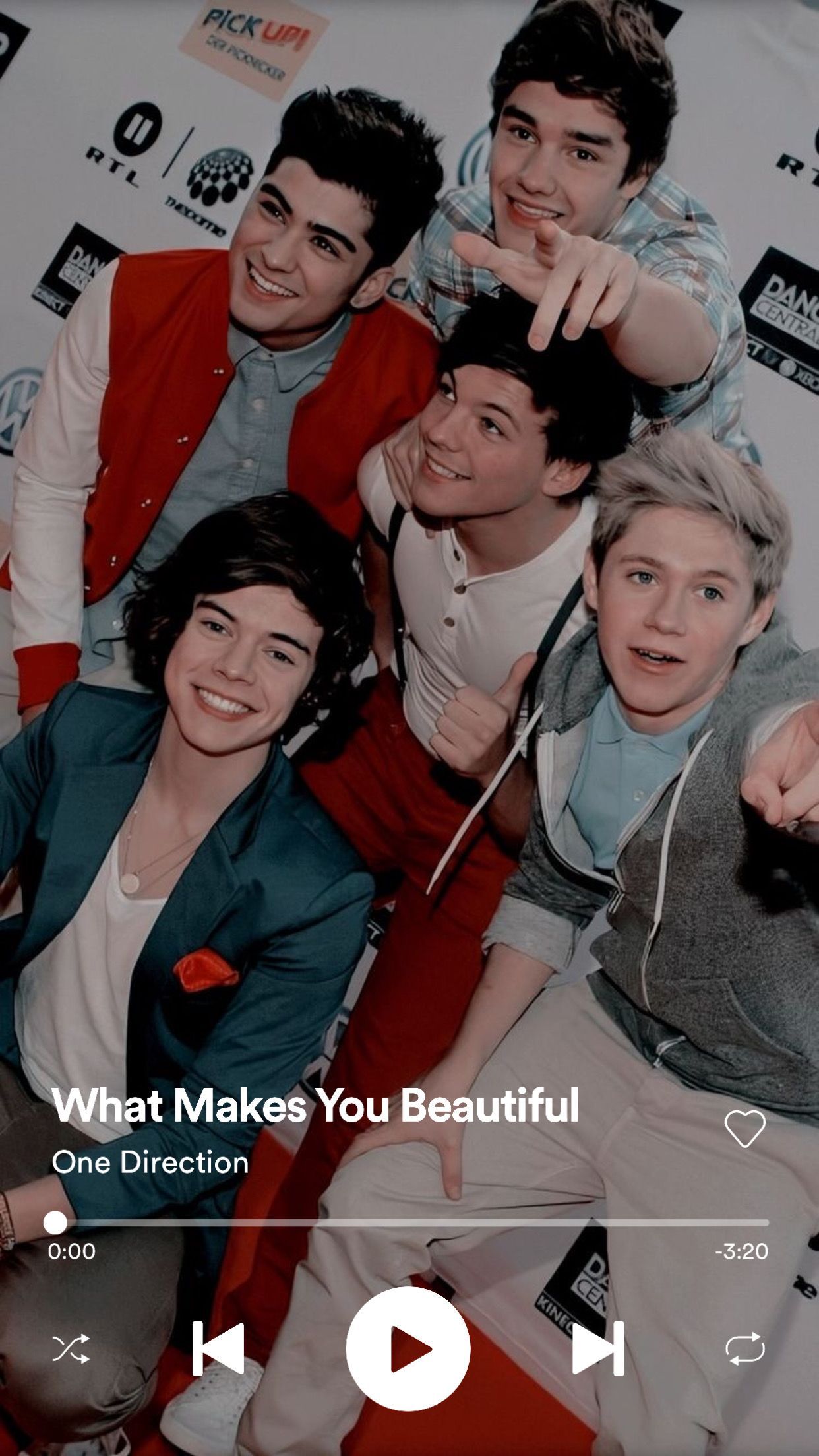 What Makes You Beautiful wallpaper- One Direction. One direction picture, One direction lockscreen, One direction wallpaper