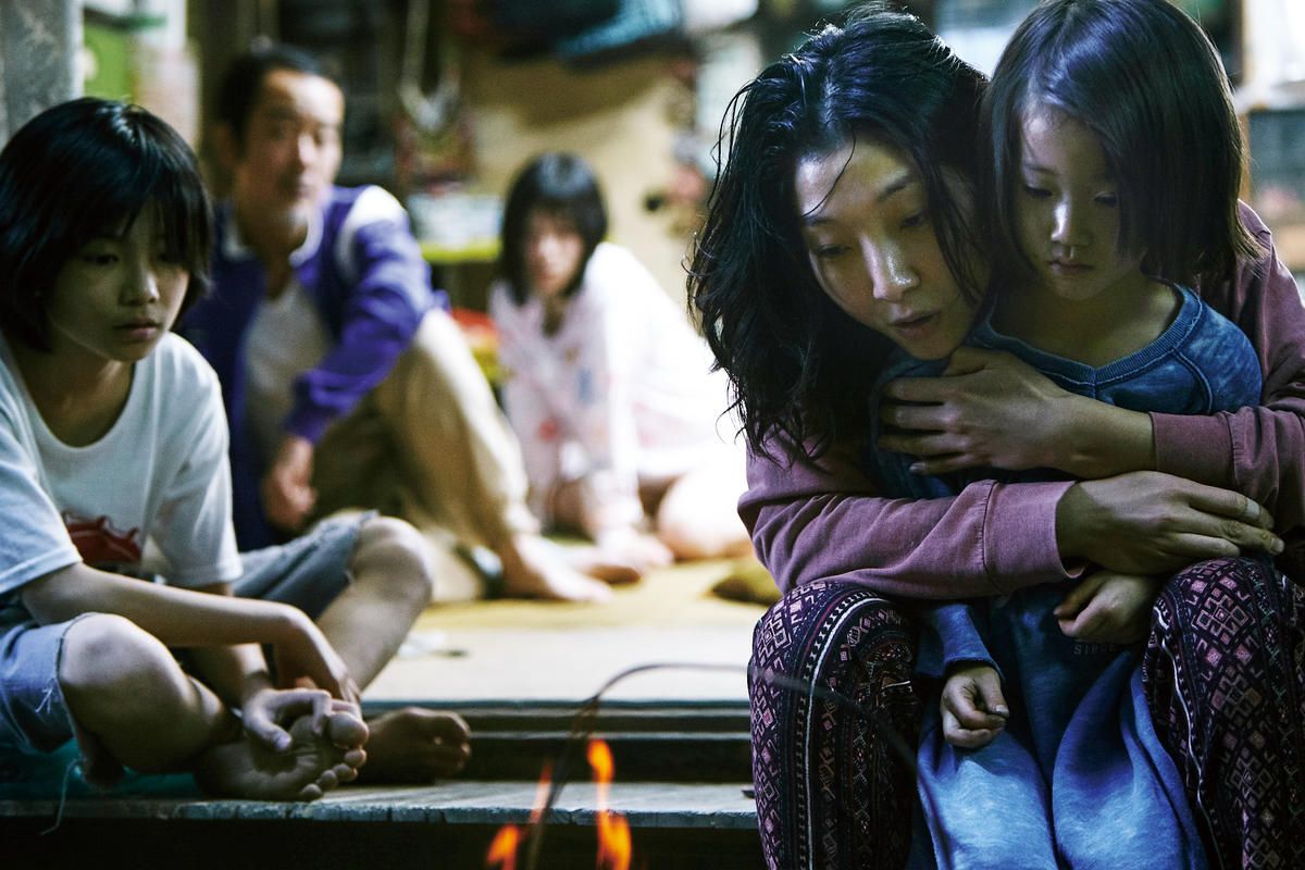 Shoplifters' bring home abandoned child. Japanese film, Film, Movie scenes