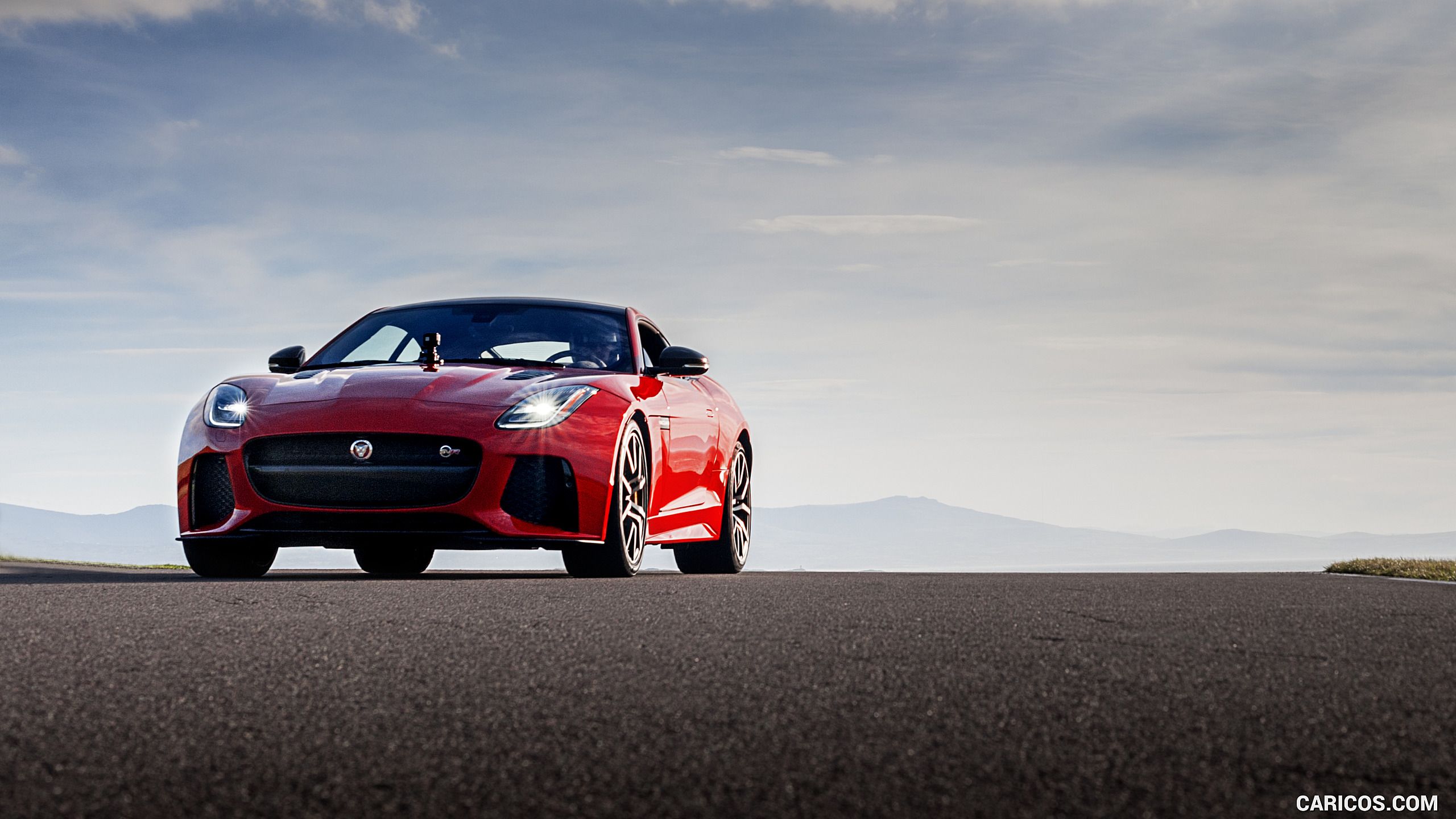 Jaguar F TYPE SVR Coupe. HD Wallpaper