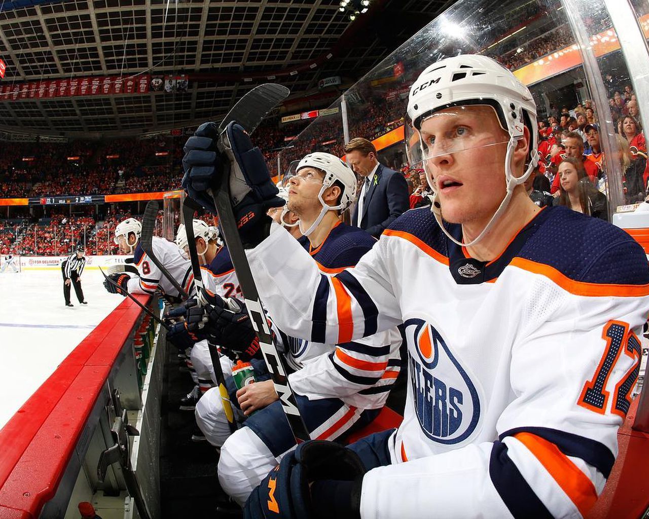 Oilers honour memory of Colby Cave prior to first practice returning to play