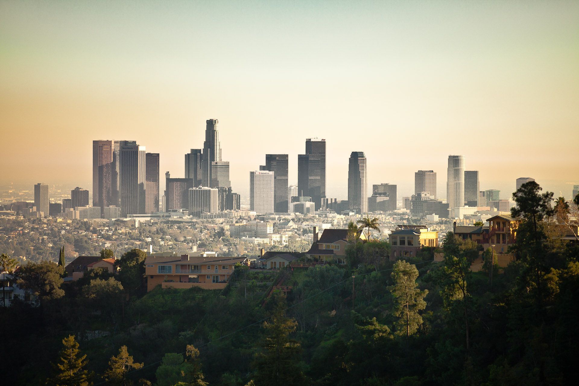 L.A. Skyline. Huy Moeller PhotoCine. Los angeles wallpaper, Los angeles skyline, Los angeles cityscape
