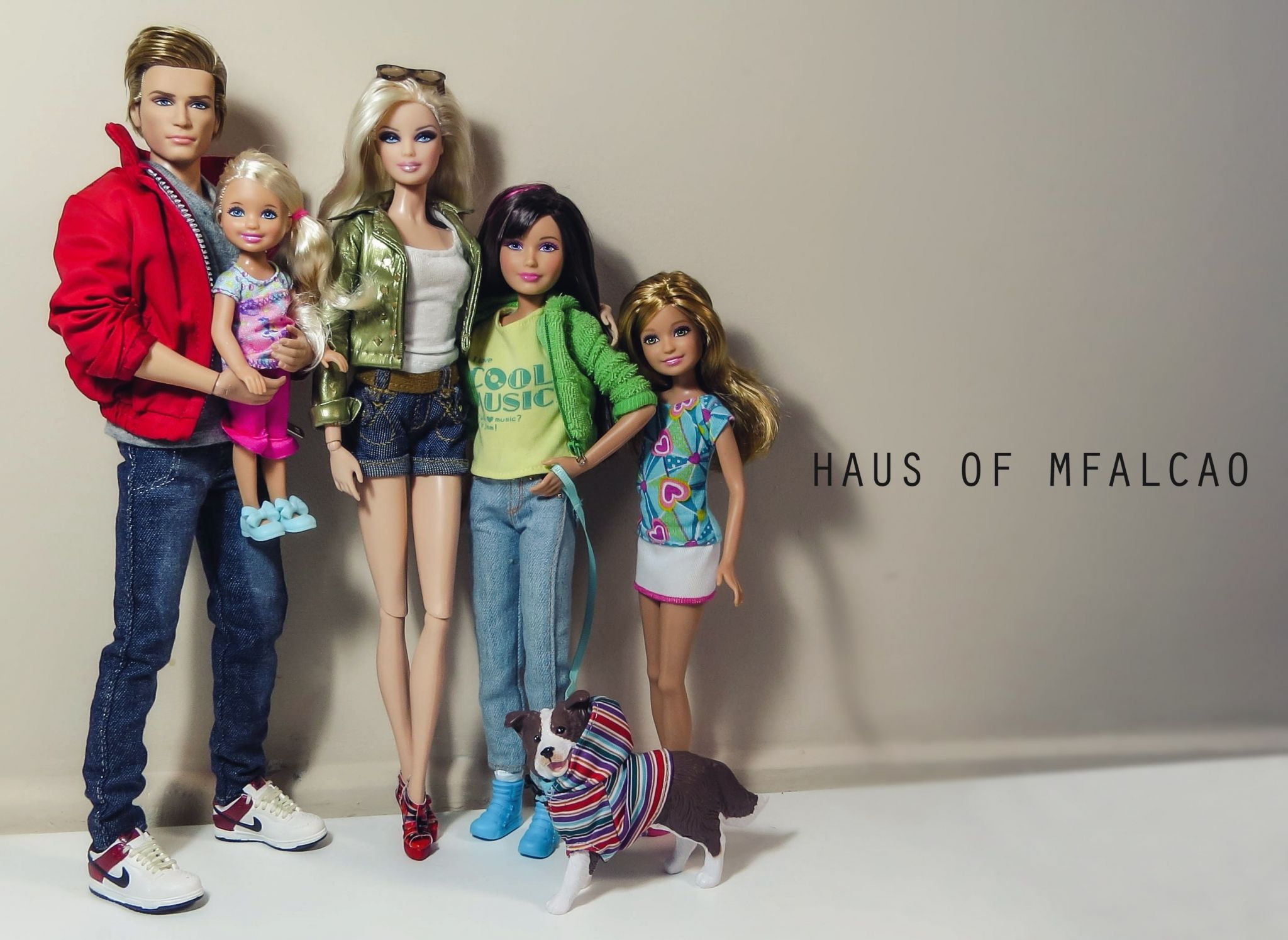 barbie wallpaper background HD. Barbie family, Barbie clothes, Barbie