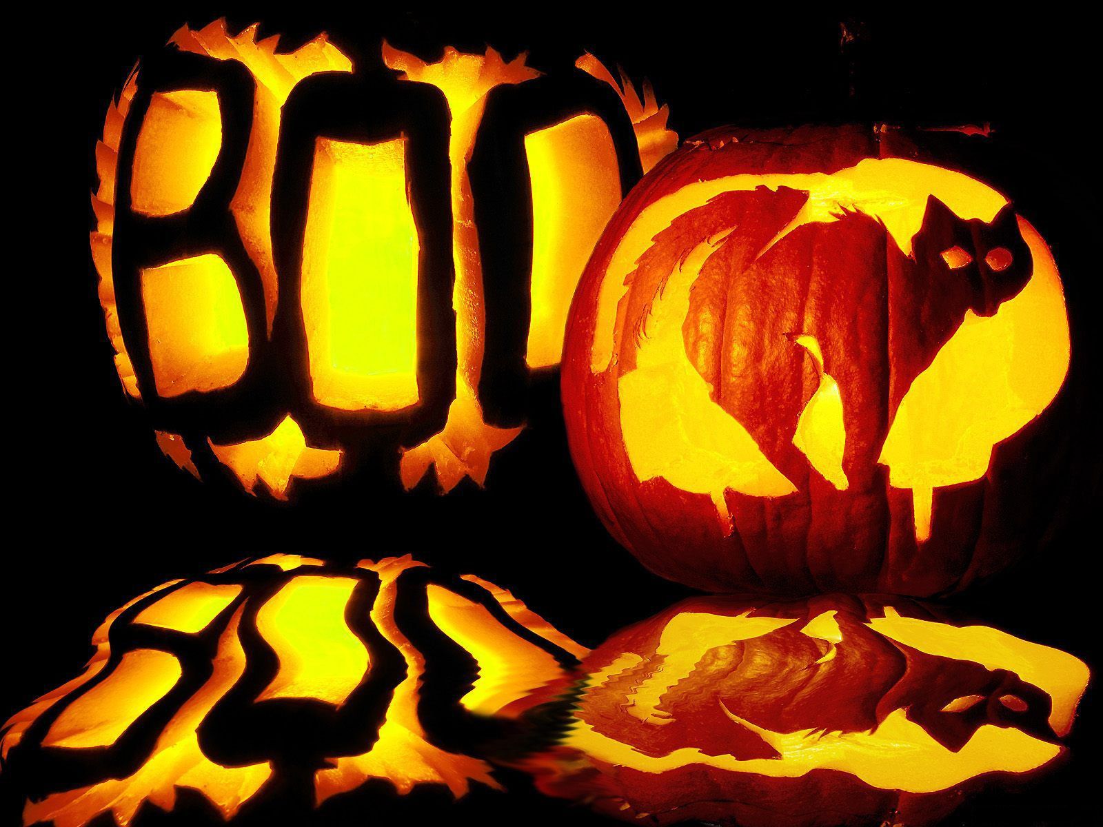 Halloween Desktop Wallpaper FREE on Latoro.com