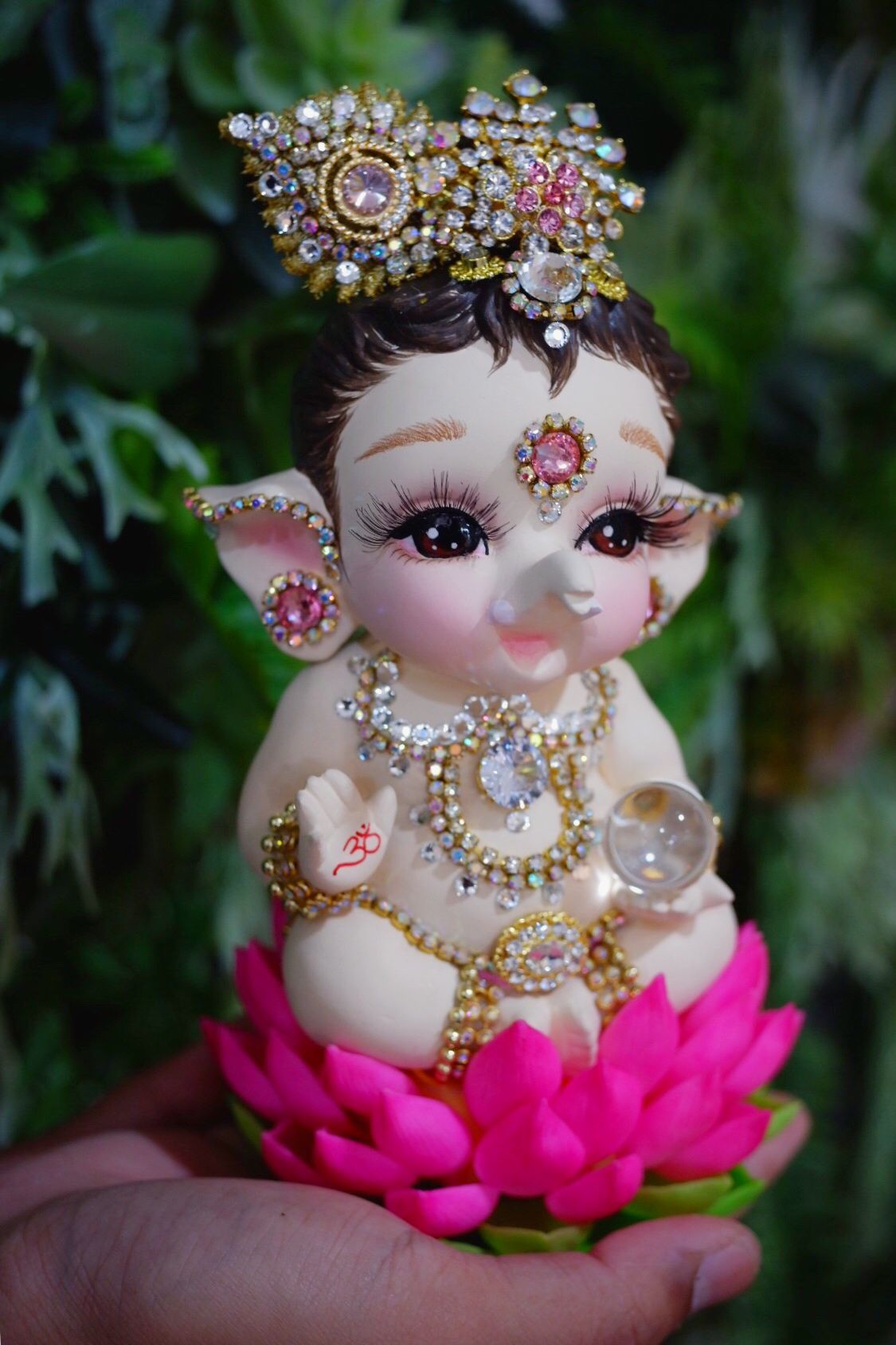 Ganesh. Baby ganesha, Happy ganesh chaturthi, Lord ganesha paintings