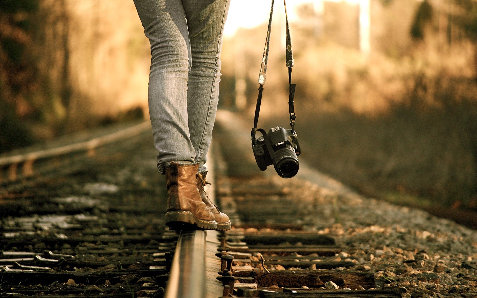 cameras, railroad tracks, photographers wallpaper