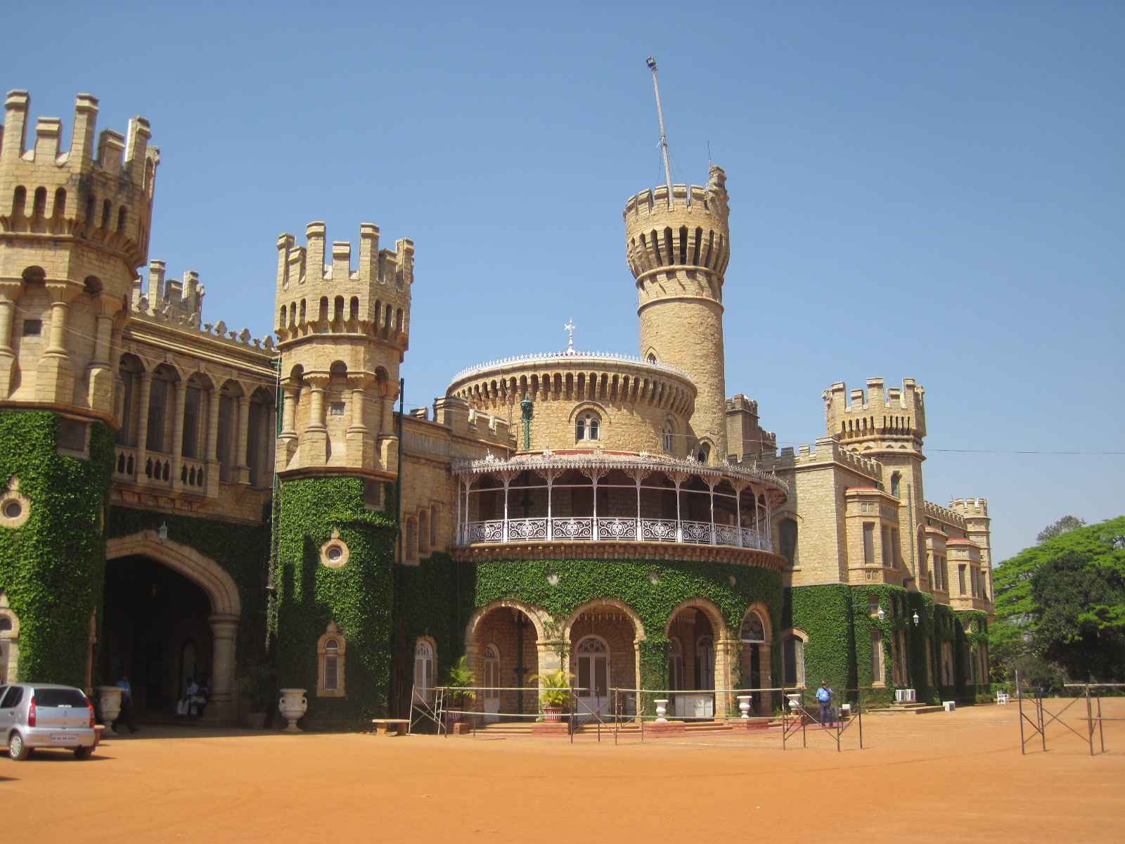 BANGALORE PALACE Photo, Image and Wallpaper, HD Image, Near