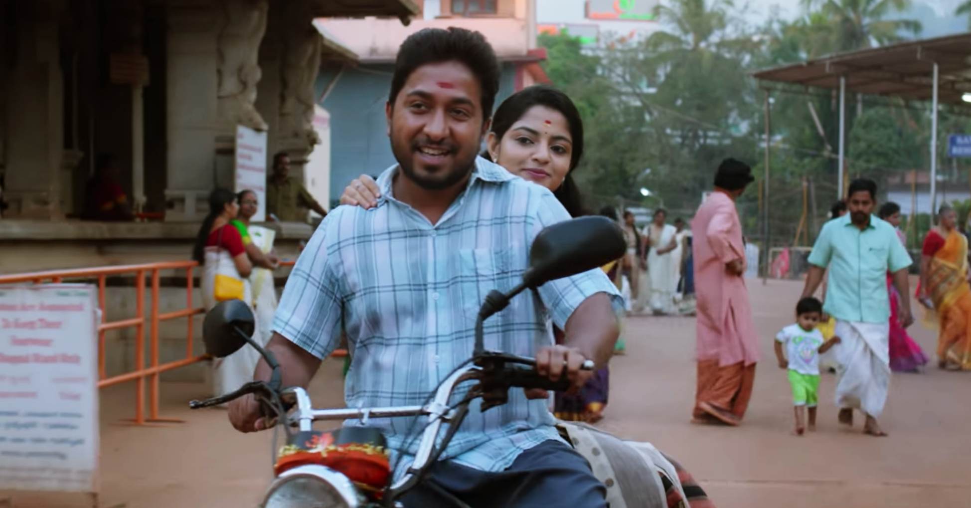 Aravindante Athidhikal Wallpapers Wallpaper Cave Aravindante Athidhikal Wallpapers Wallpaper Cave