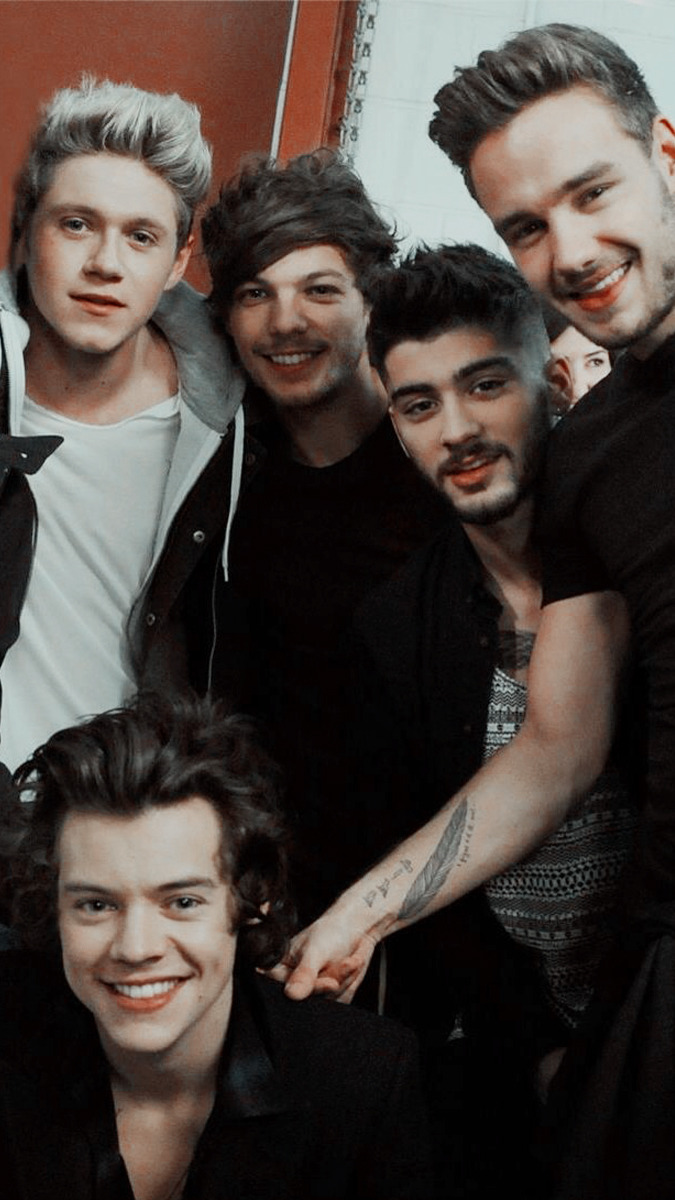 One Direction Midnight Memories Era. One direction wallpaper, One direction photohoot, One direction picture