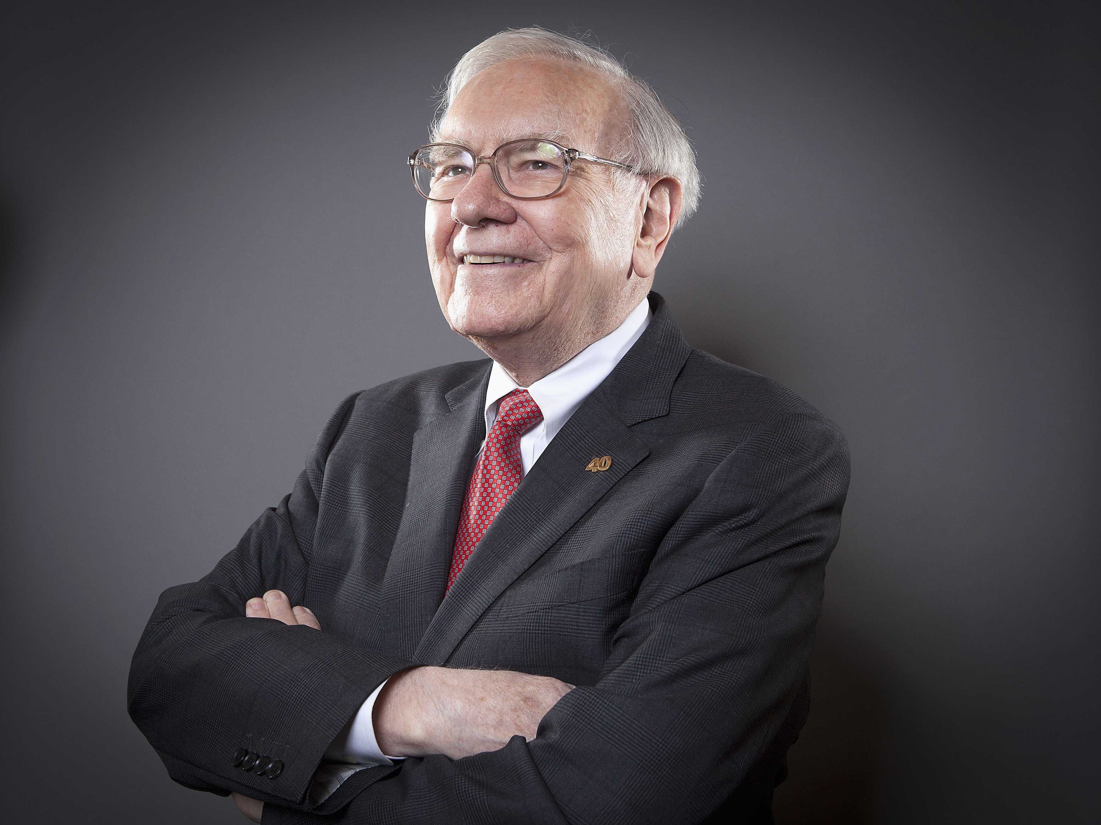 Download free Wallpaper of Warren Buffett in high resolution and high quality. Also imag. Warren buffett, Investing money personal finance, Dave ramsey investing