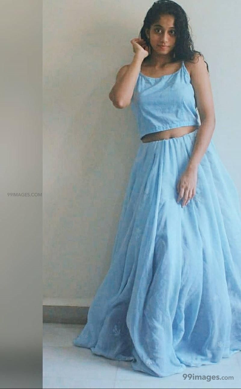 Krisha Kurup Hot HD Photo & Wallpaper for mobile Download, WhatsApp DP (1080p) (801x1292)