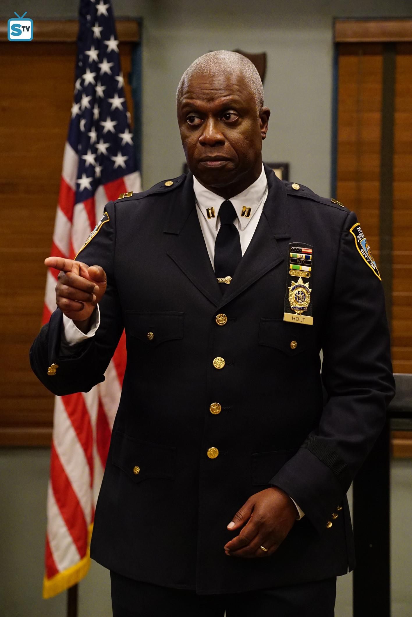 Captain Holt Wallpapers - Wallpaper Cave