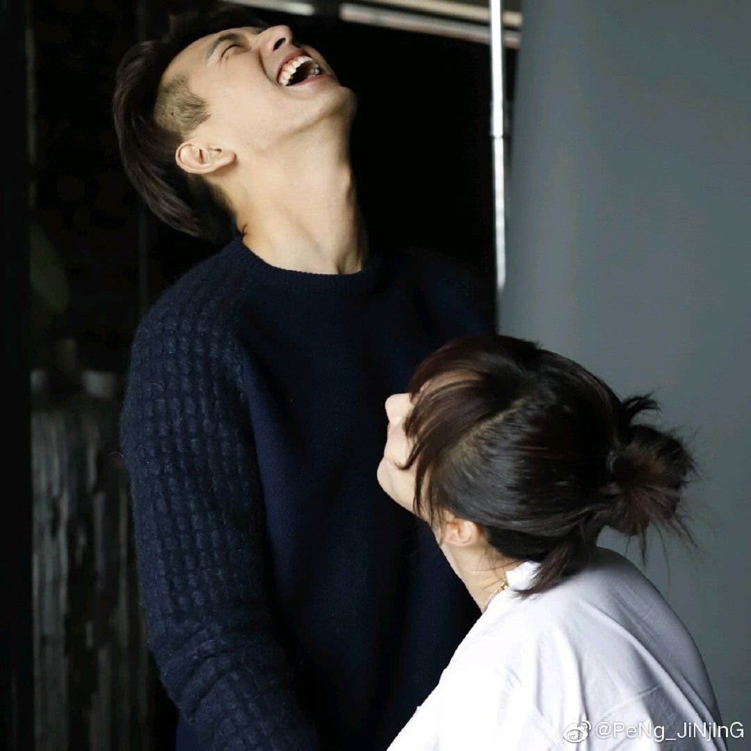 Li Xian Gallery ✨ 12 2019 Behind The Scene Shot Of Li Xian + Yang Zi For SuperELLE #李现 #LiXian #YangZi