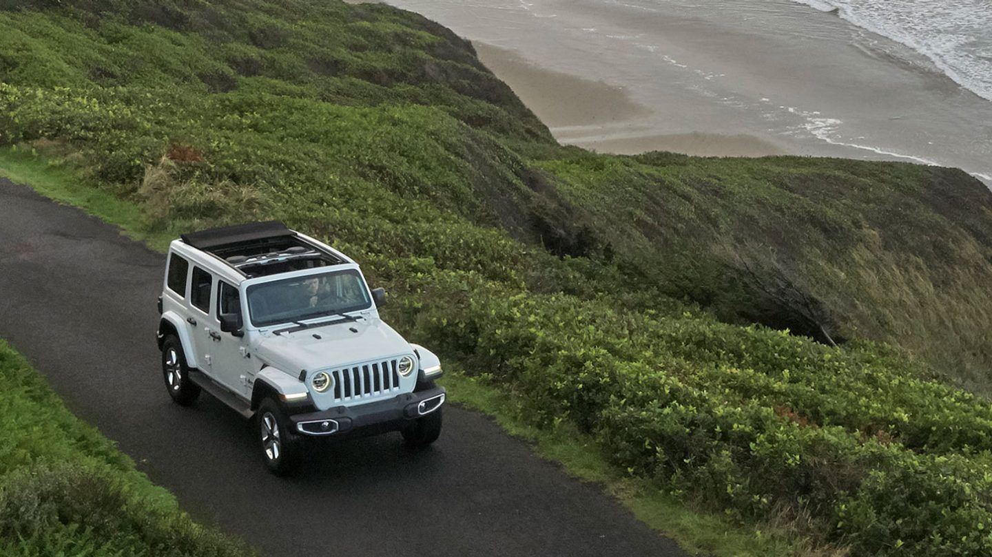 Jeep® Wrangler. Photo and Video Gallery