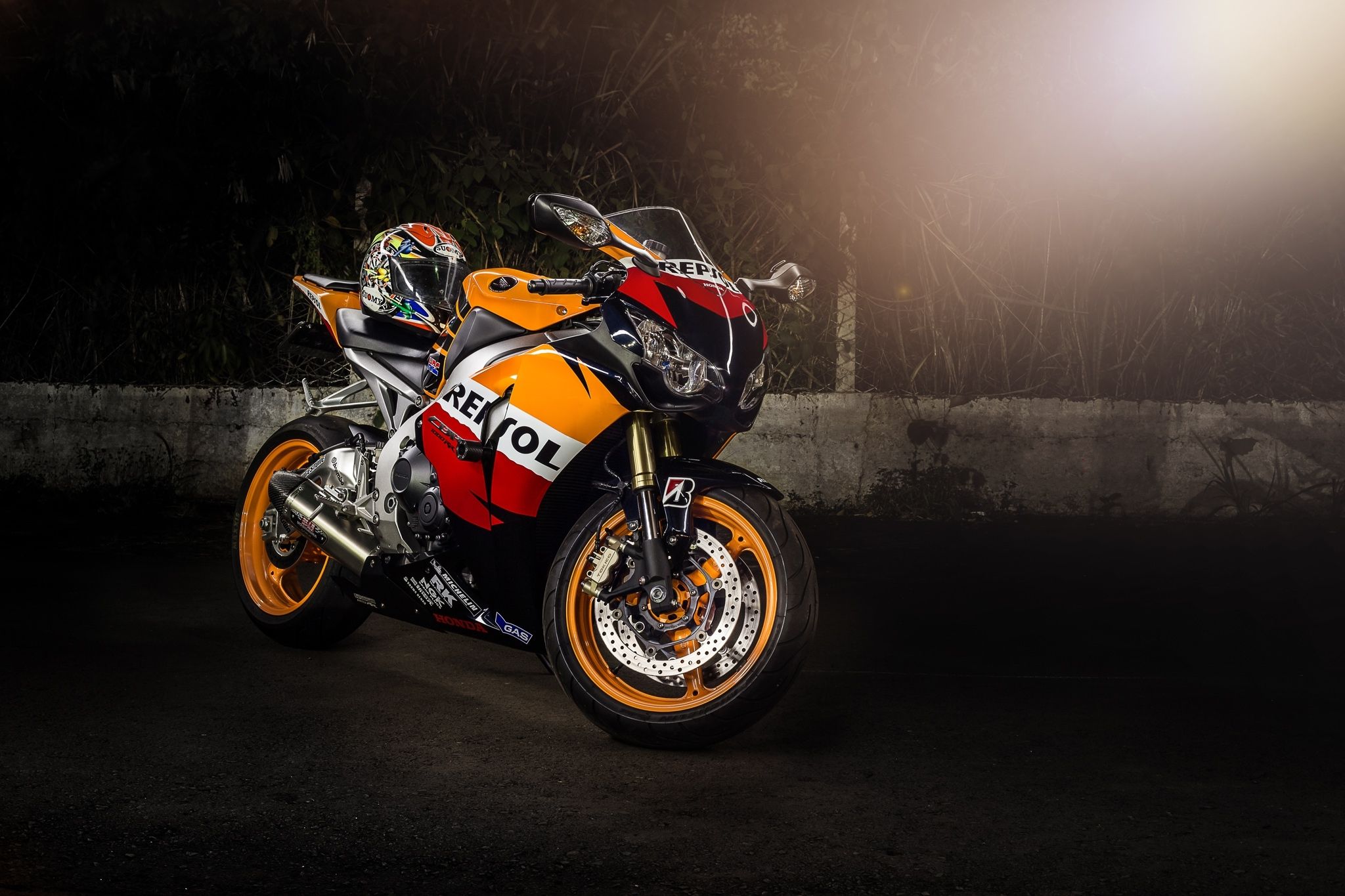 Honda Cbr1000rr Bike Supersport Repsol Bike Honda Helmet Cbr 1000 Rr HD HD Wallpaper