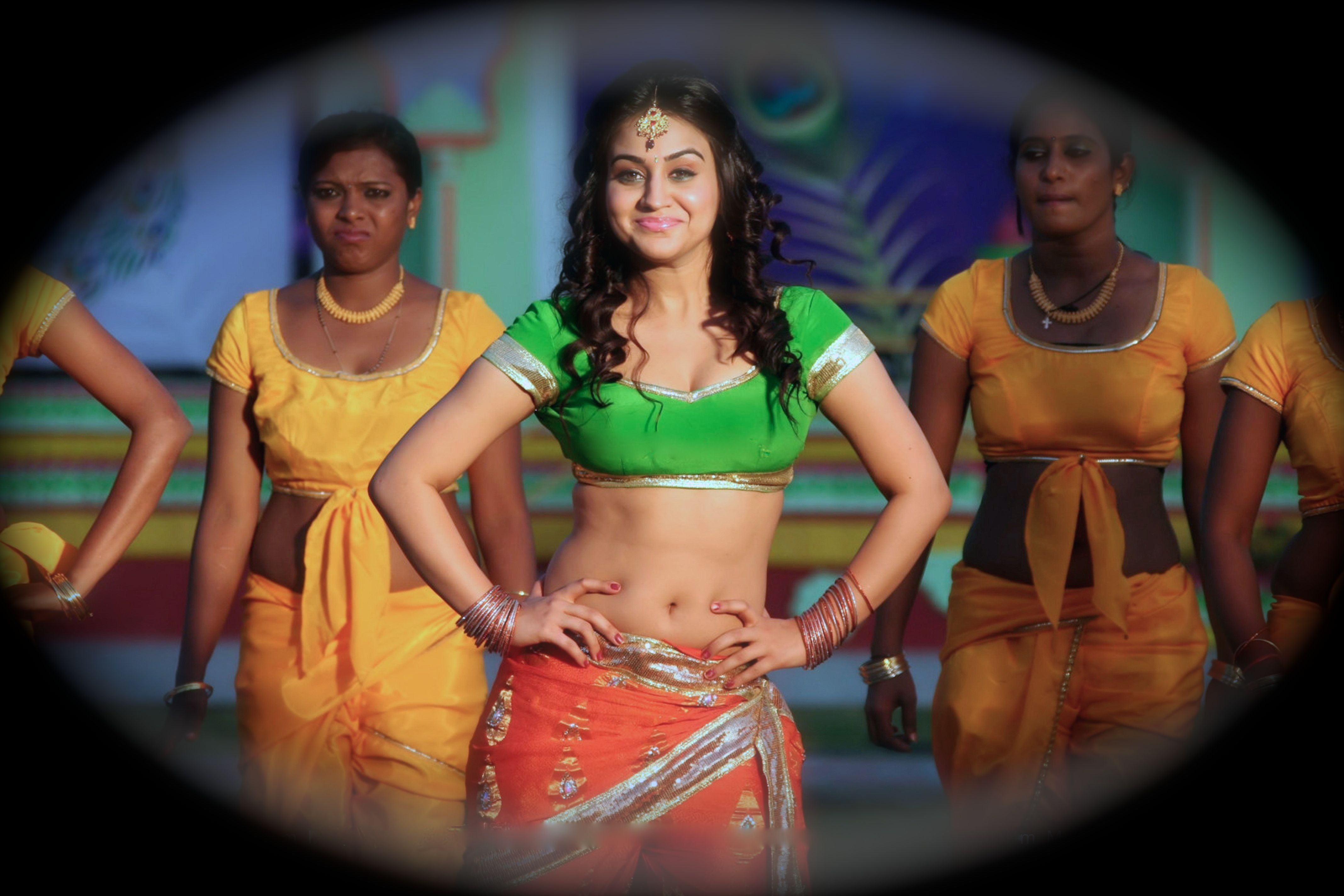 Aksha Pardasany wallpaperx2848