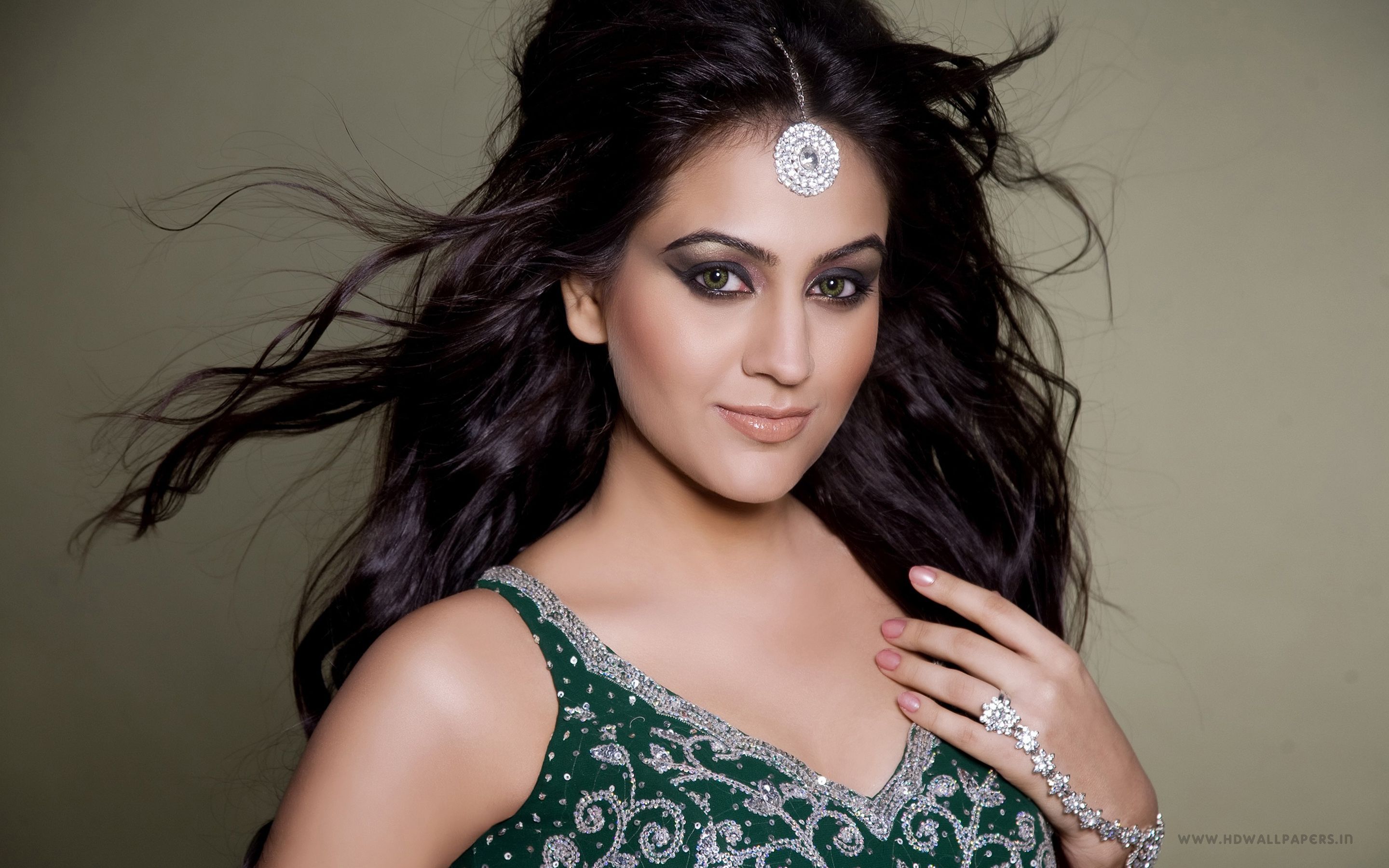 Aksha 4K wallpaper for your desktop or mobile screen free and easy to download