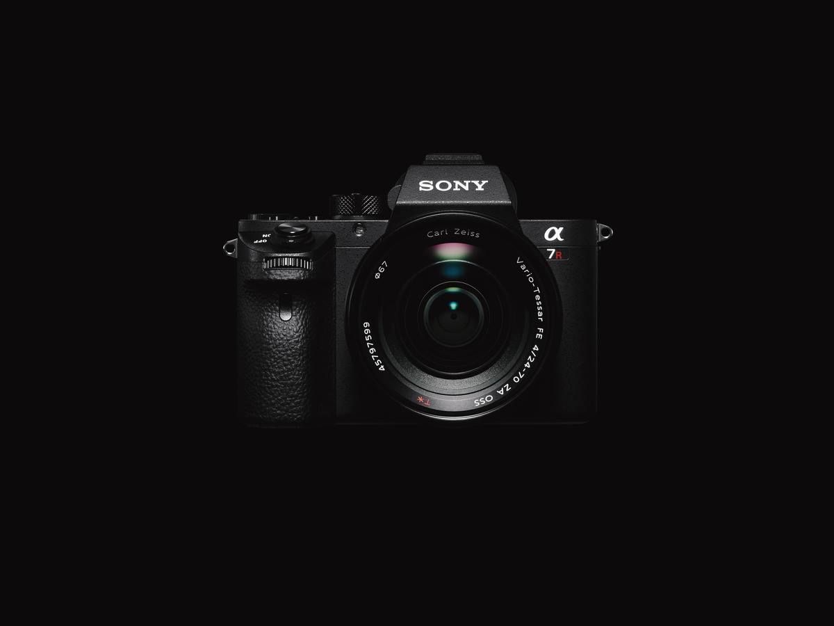 Sony Announces a7rII FF 42mp Mirrorless Camera