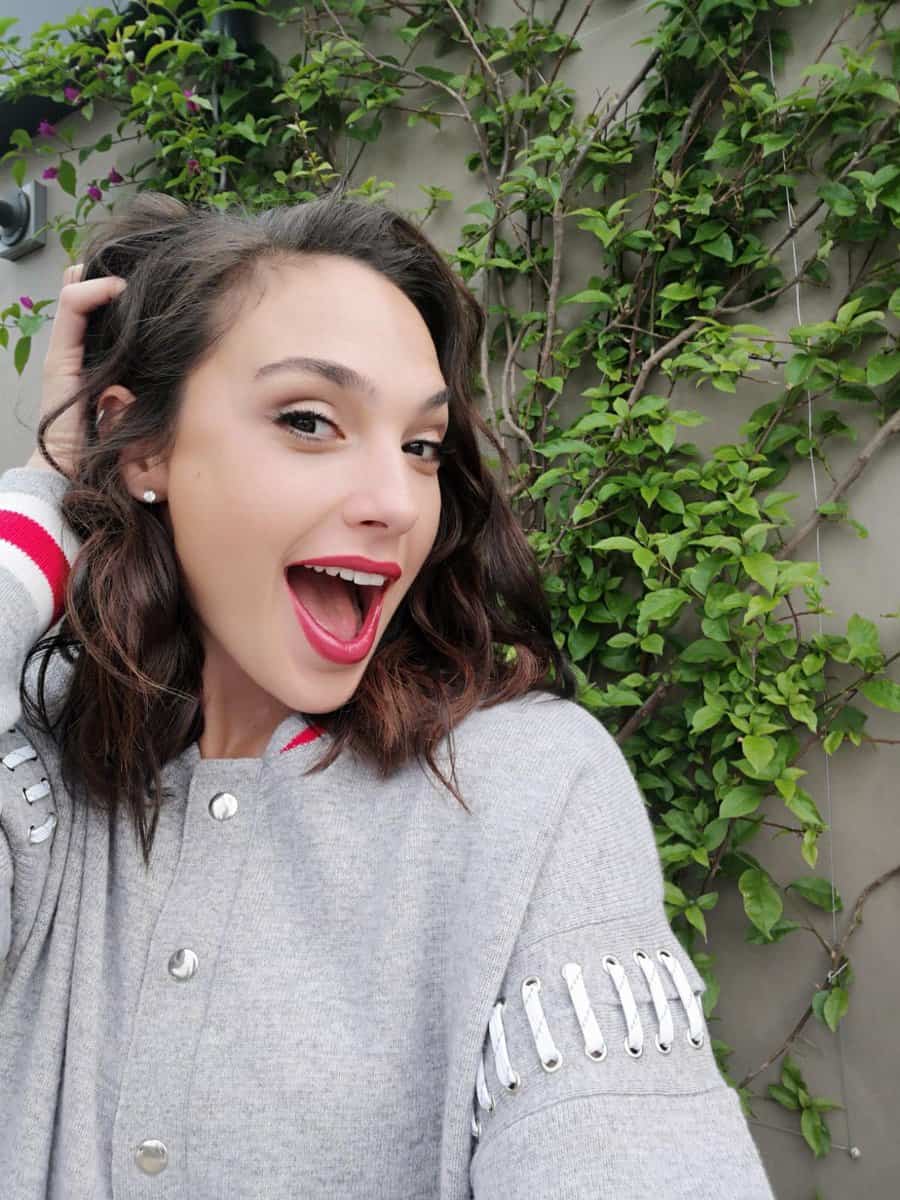 Picture of Gal Gadot In Bikini Will Give You Sleepless Nights
