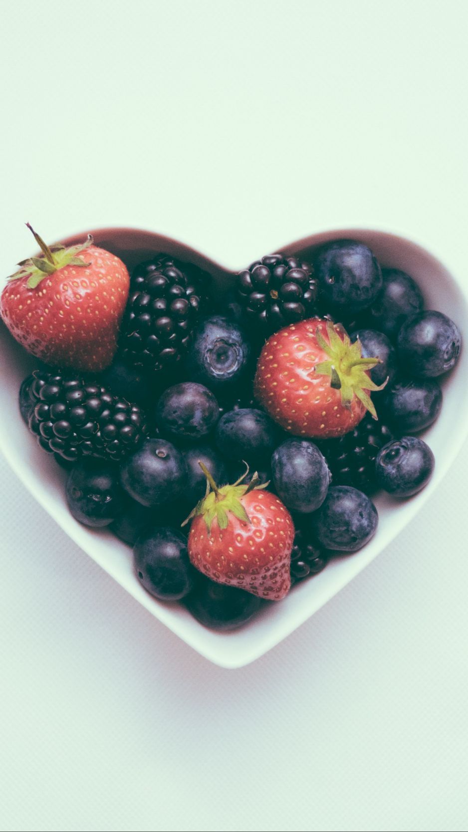 Blueberries And Strawberries Wallpapers Wallpaper Cave