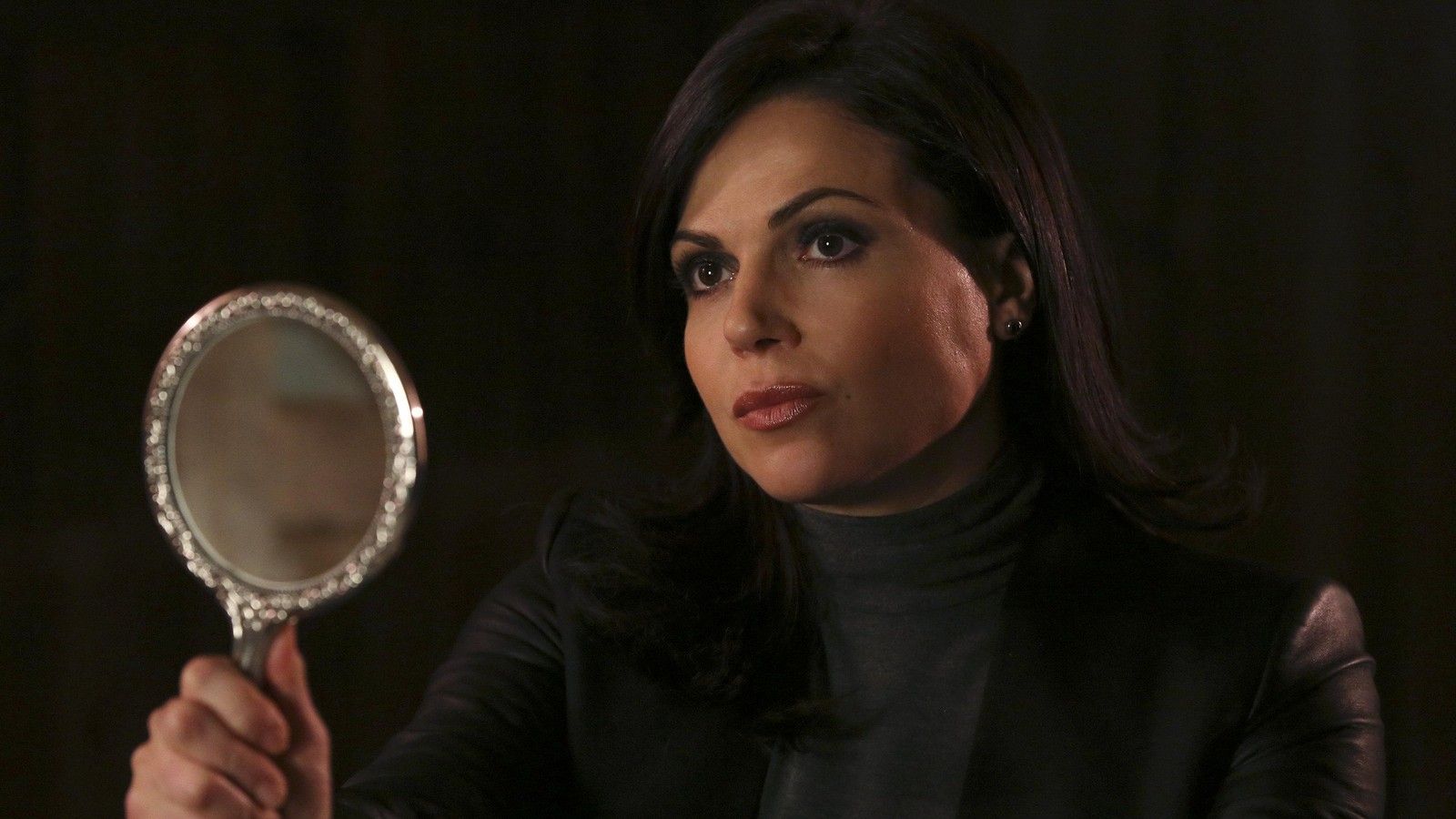 Once Upon a Time Recap: Regina and Zelena Flashbacks from Episode 19 Sisters. Once Upon A Time