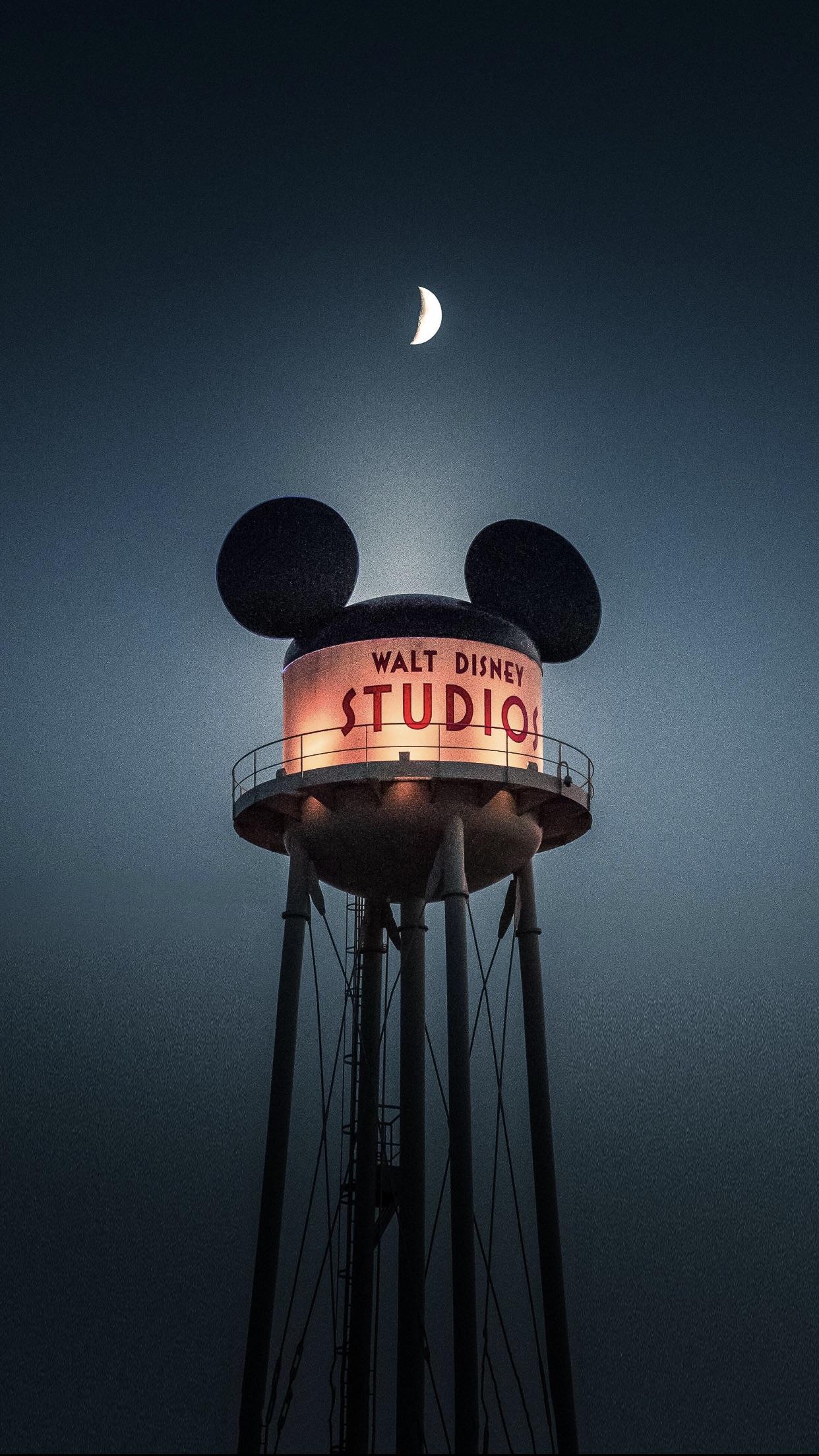 Spooky Disney wallpaper