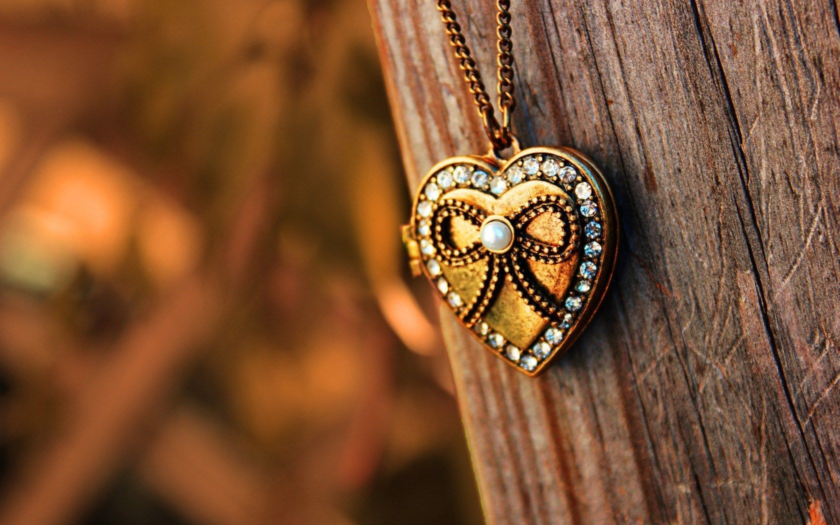 Pendant Heart Chain Wood