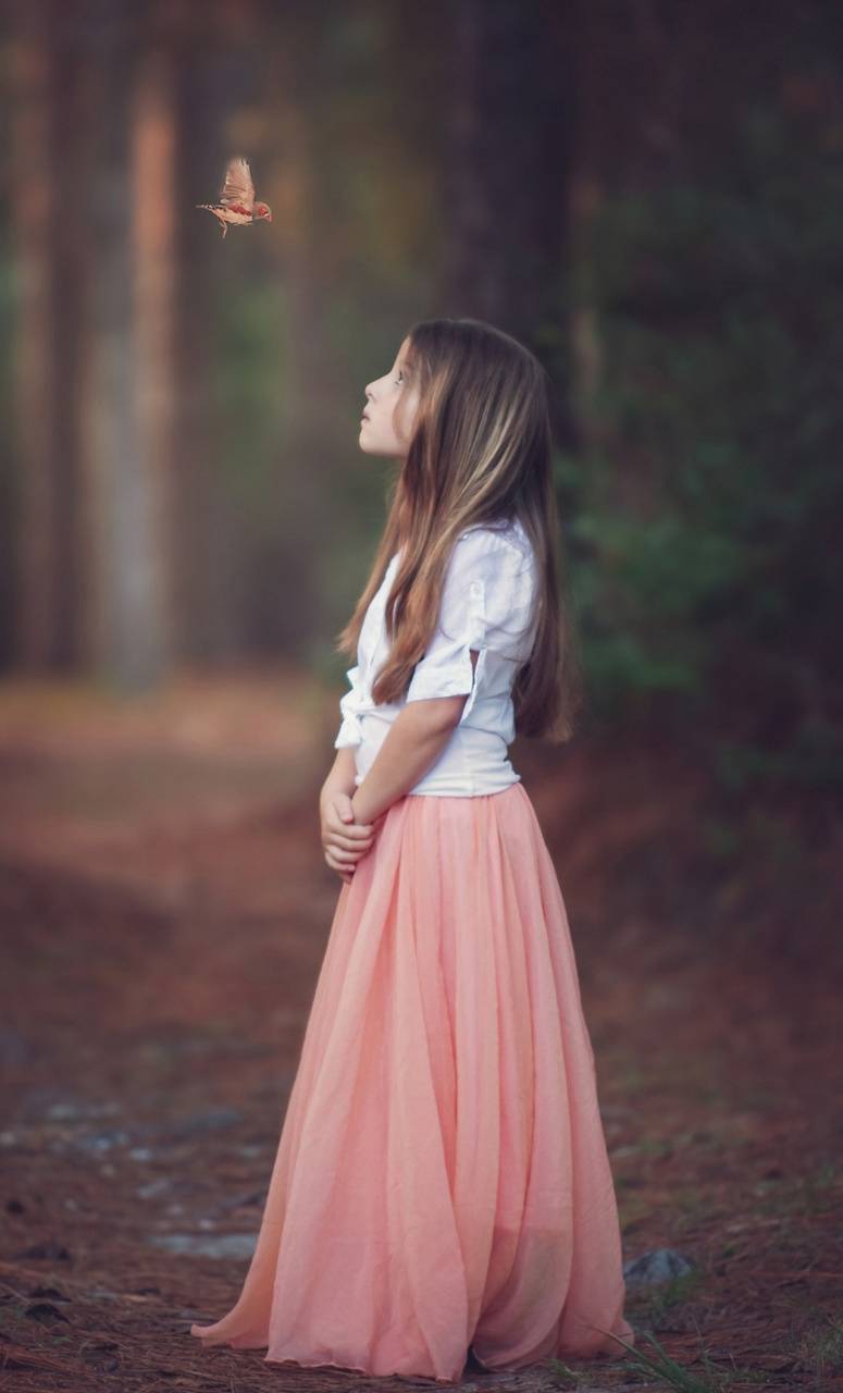 girl in forest wallpaper