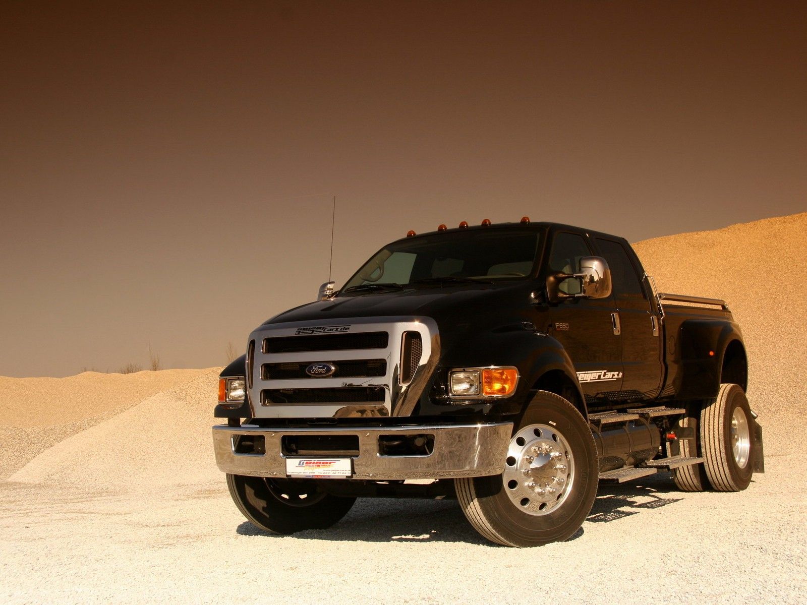 Ford Truck wallpaperx1200