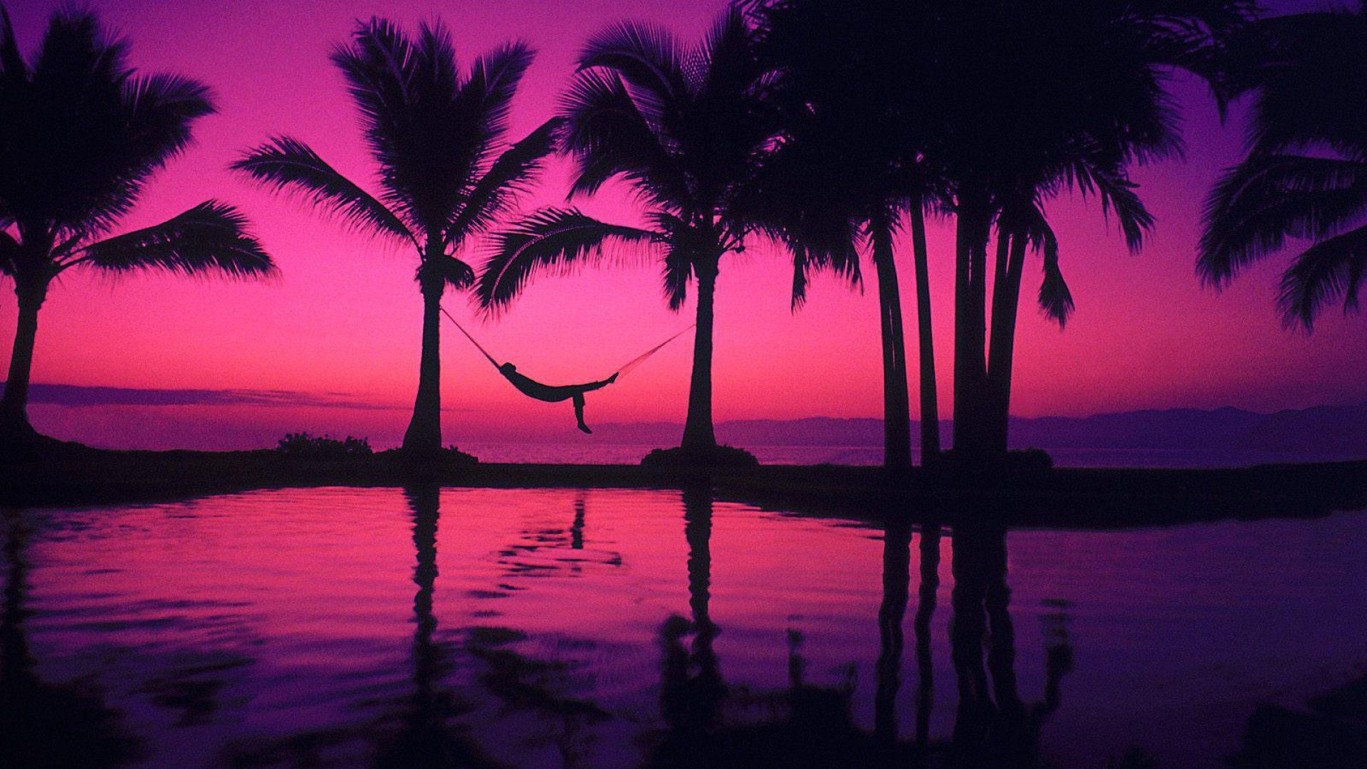 Purple sunset. Beach sunset wallpaper, Sunset wallpaper, Beach wallpaper