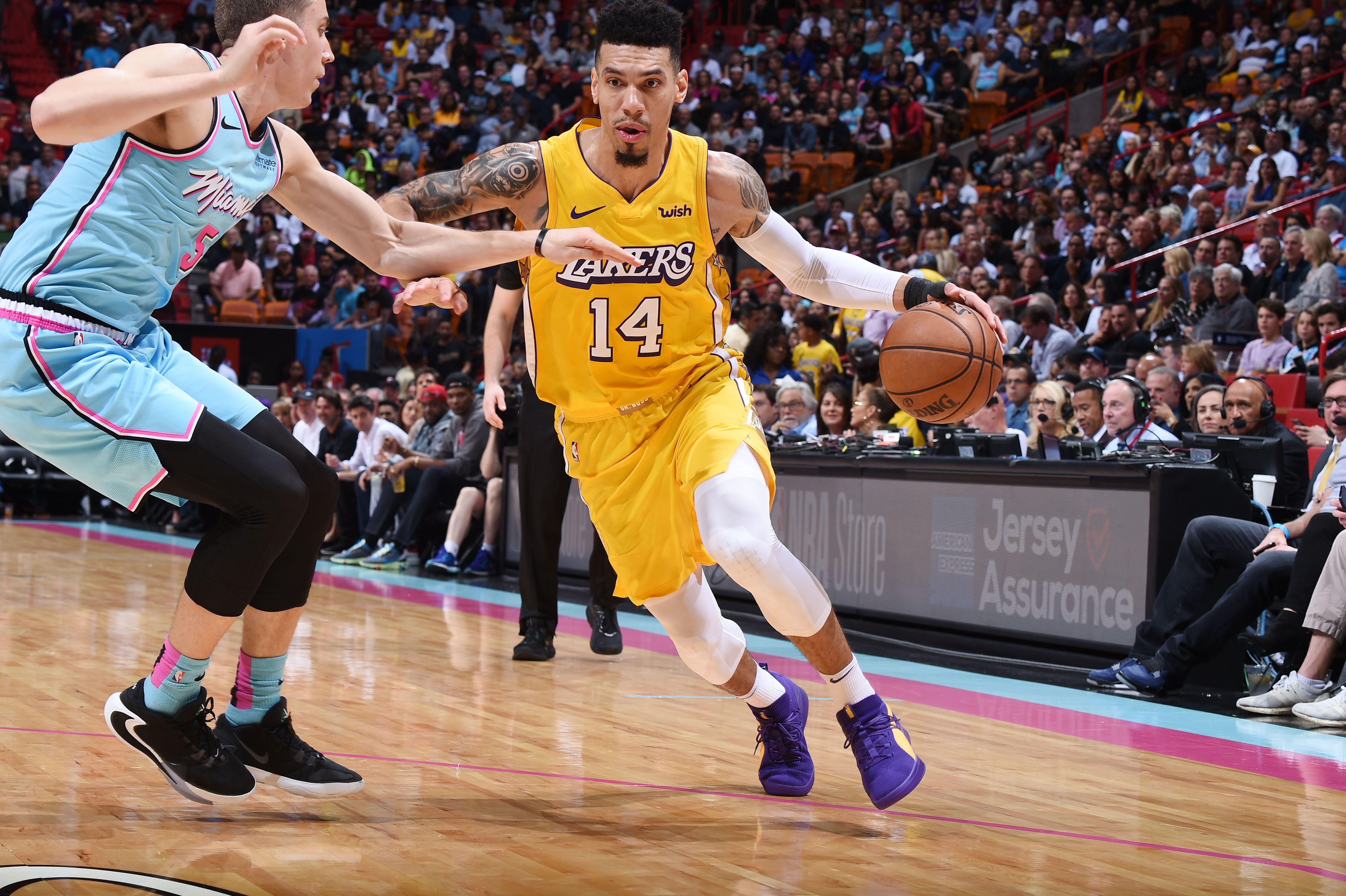 Photos: Lakers Vs Heat (12 13 2019). Los Angeles Lakers