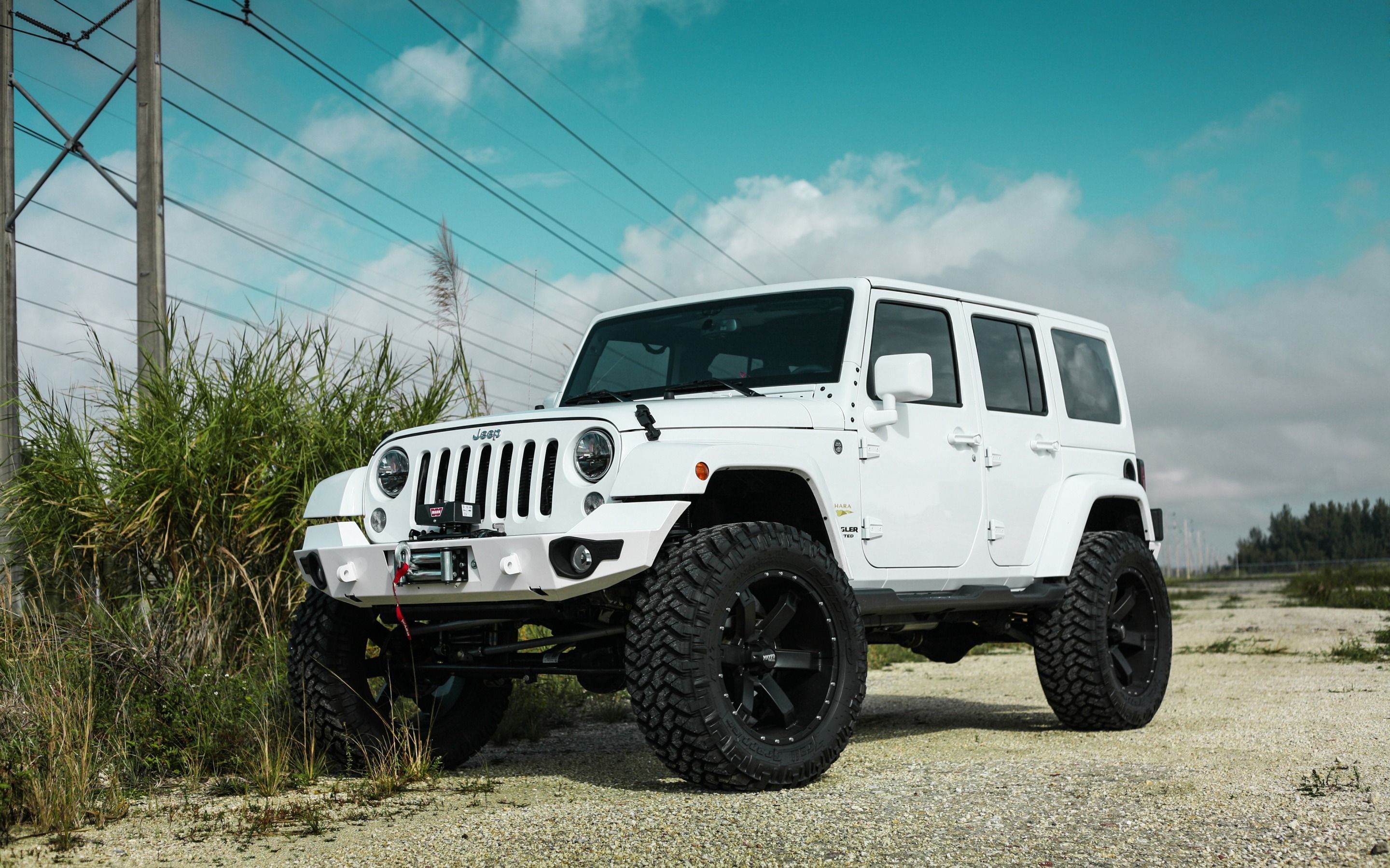 Download wallpapers Jeep Wrangler, American SUV, tuning, White Jeep