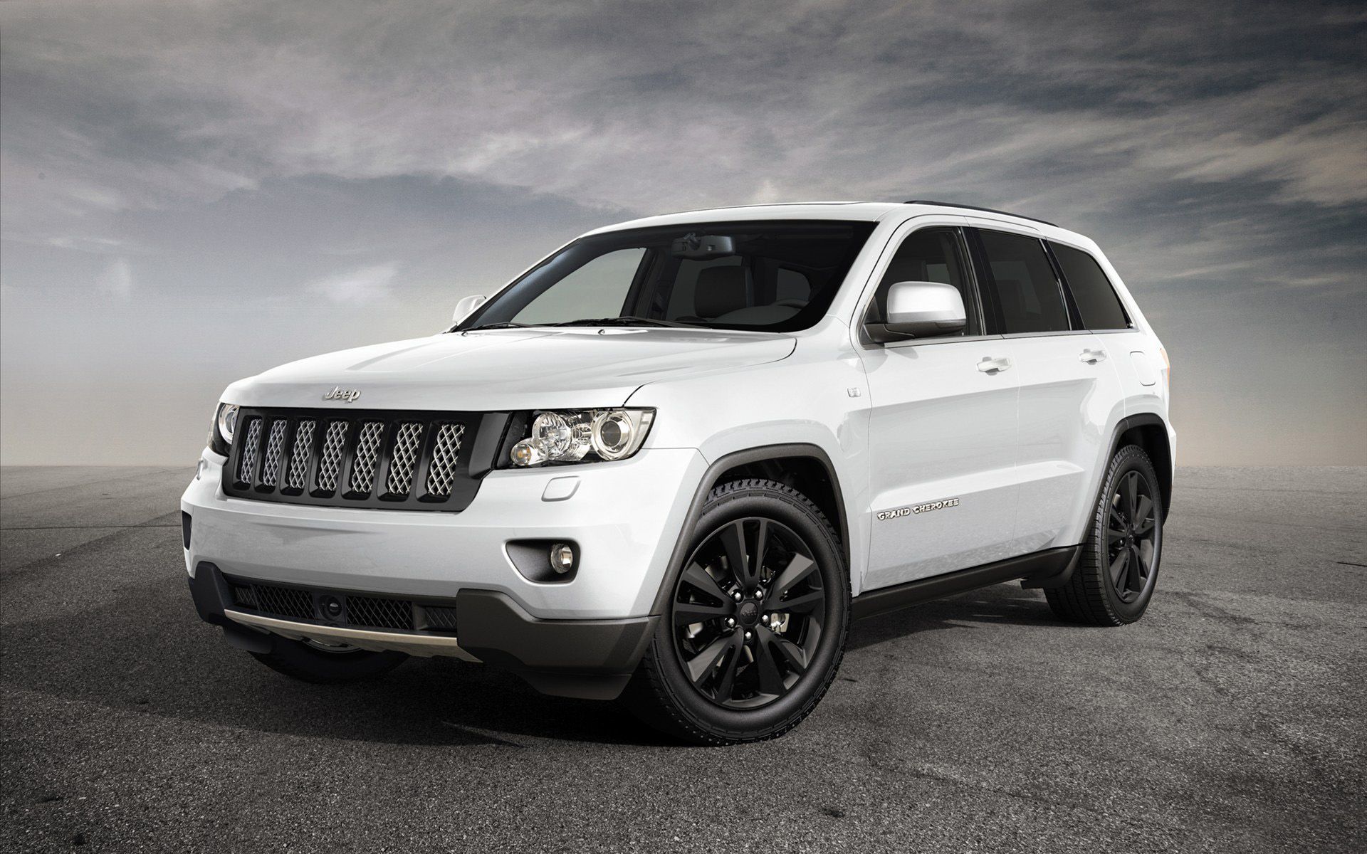 White Jeep Cherokee Wallpaper 43839 1920x1200px