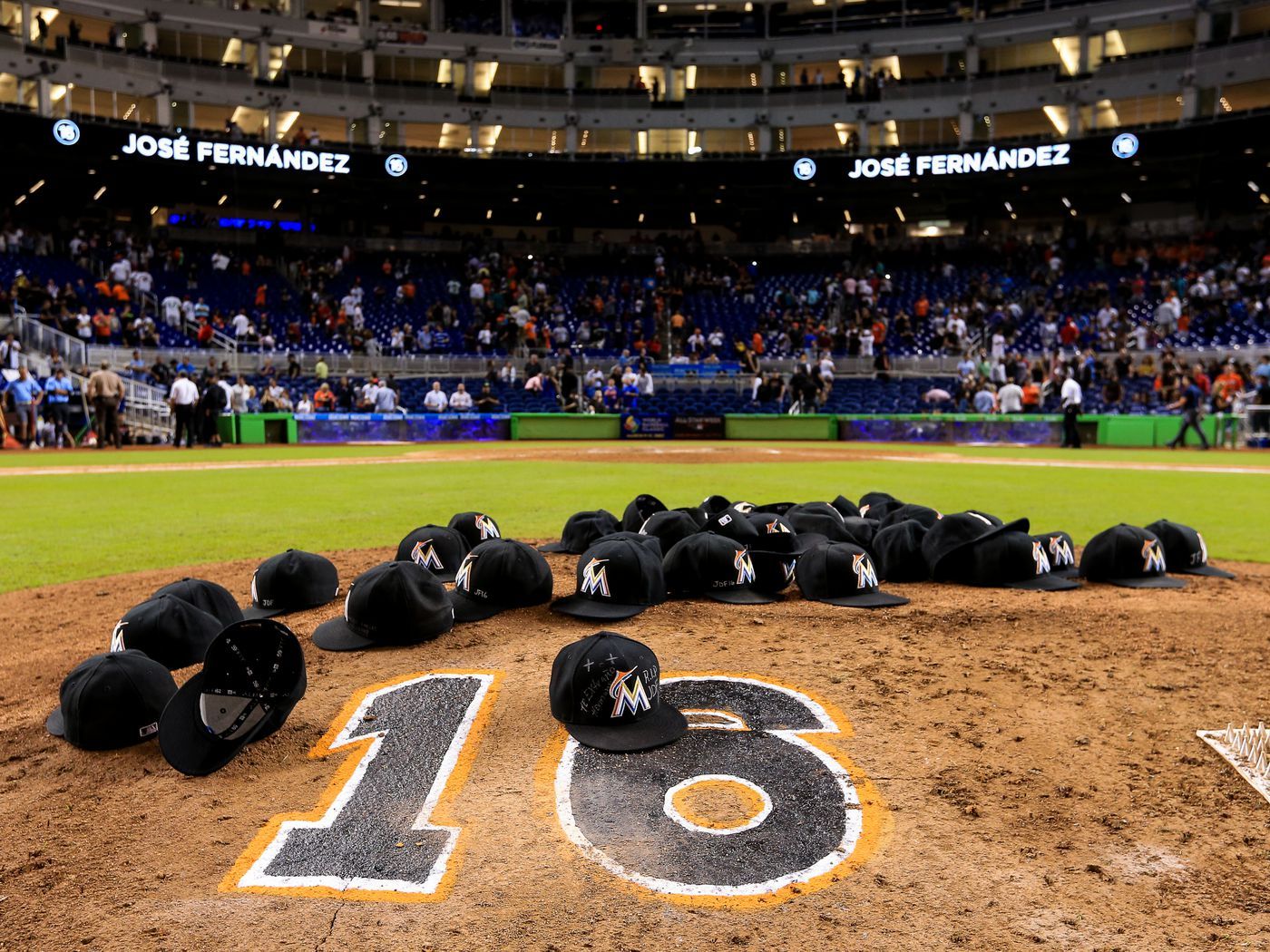 Jose Fernandez had one of the greatest breaking balls ever