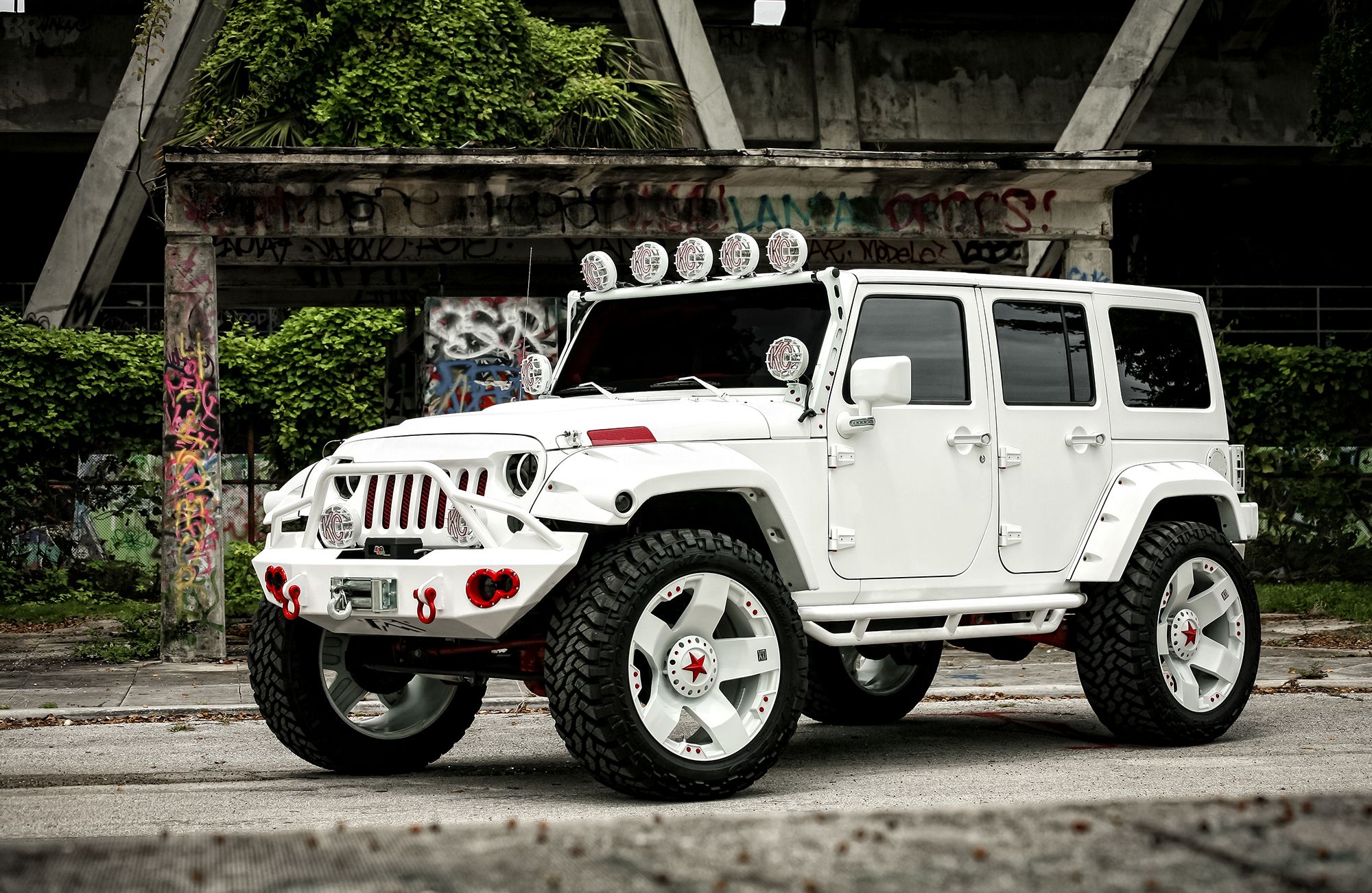 White Jeep Wrangler Wallpaper